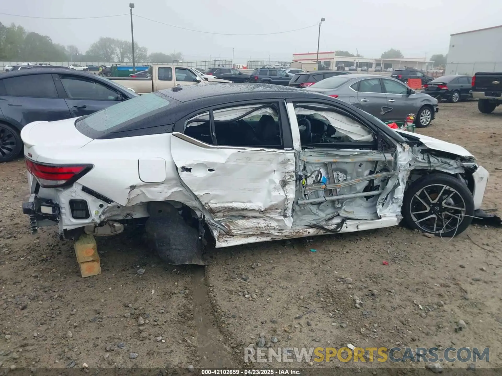 6 Фотография поврежденного автомобиля 3N1AB8DV1RY305774 NISSAN SENTRA 2024