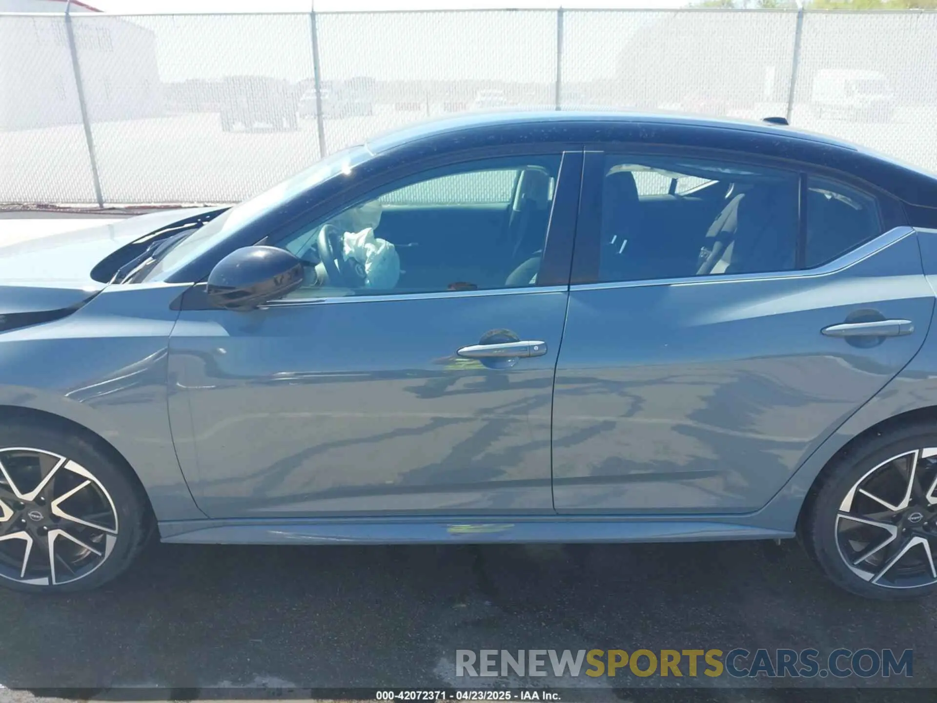 15 Фотография поврежденного автомобиля 3N1AB8DV1RY363478 NISSAN SENTRA 2024