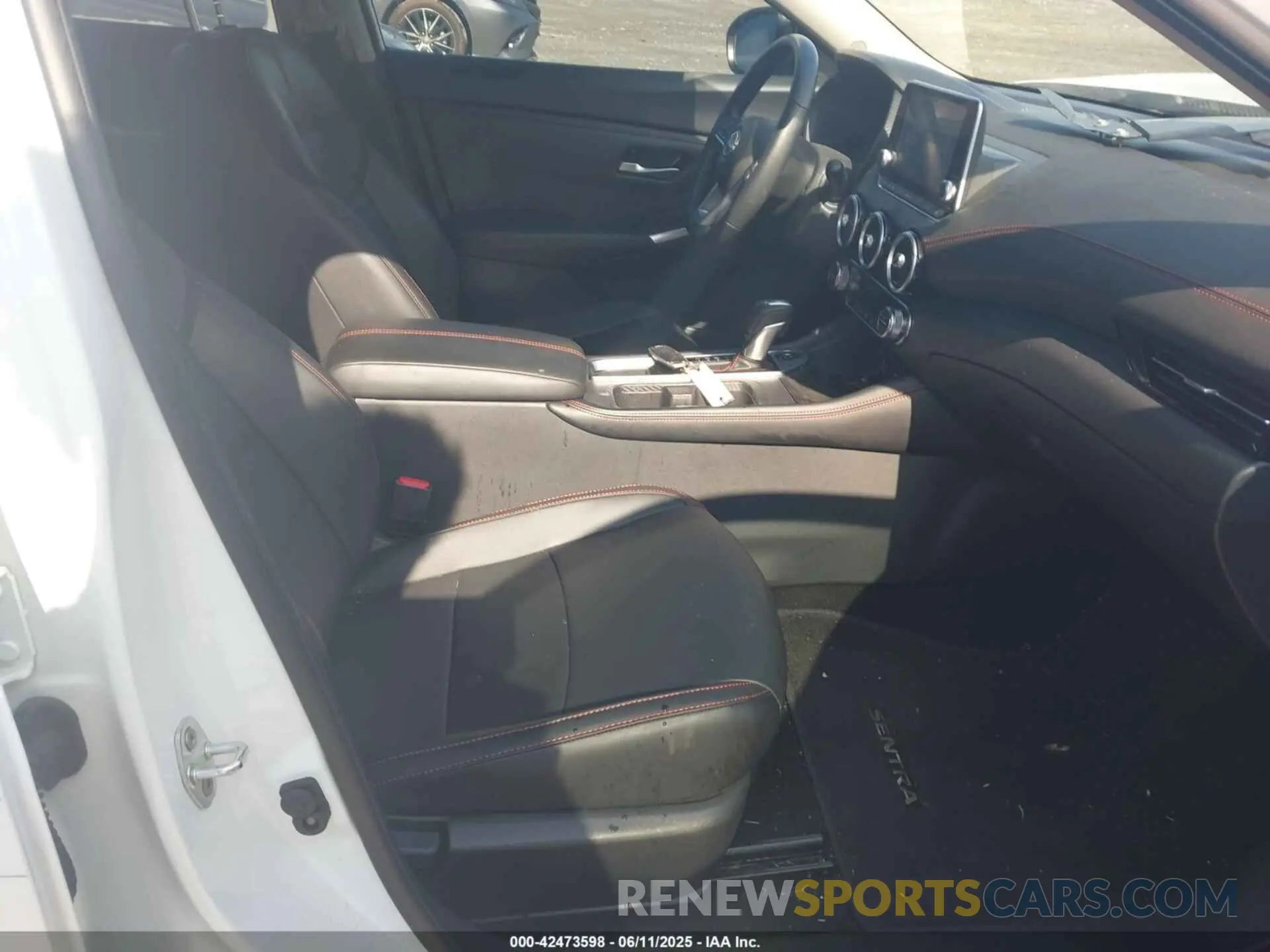 5 Photograph of a damaged car 3N1AB8DV2RY352442 NISSAN SENTRA 2024