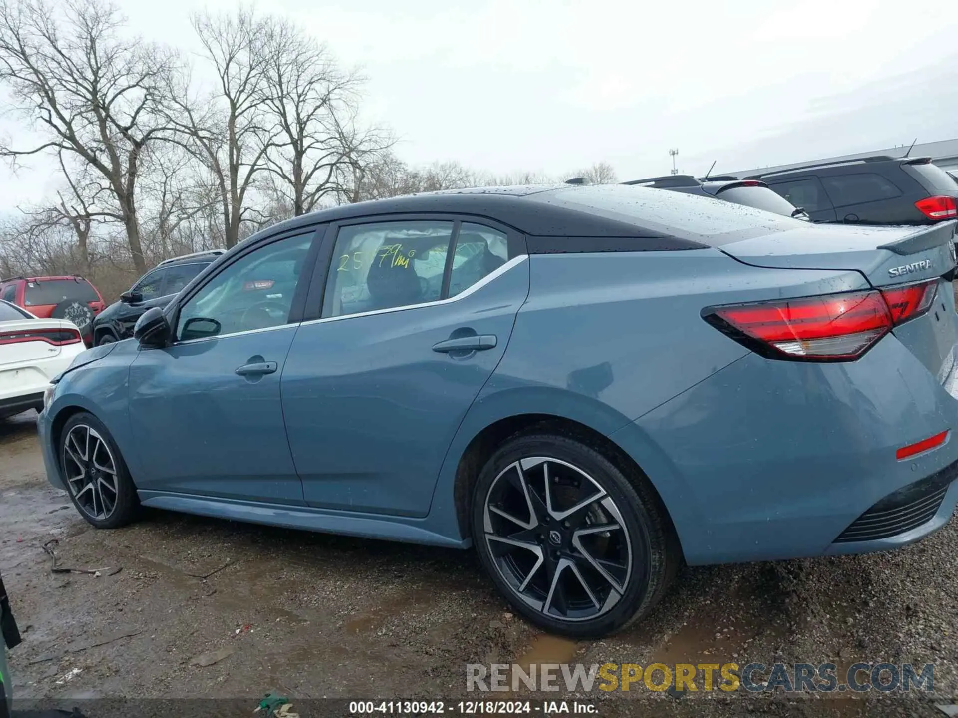 14 Фотография поврежденного автомобиля 3N1AB8DV3RY230317 NISSAN SENTRA 2024