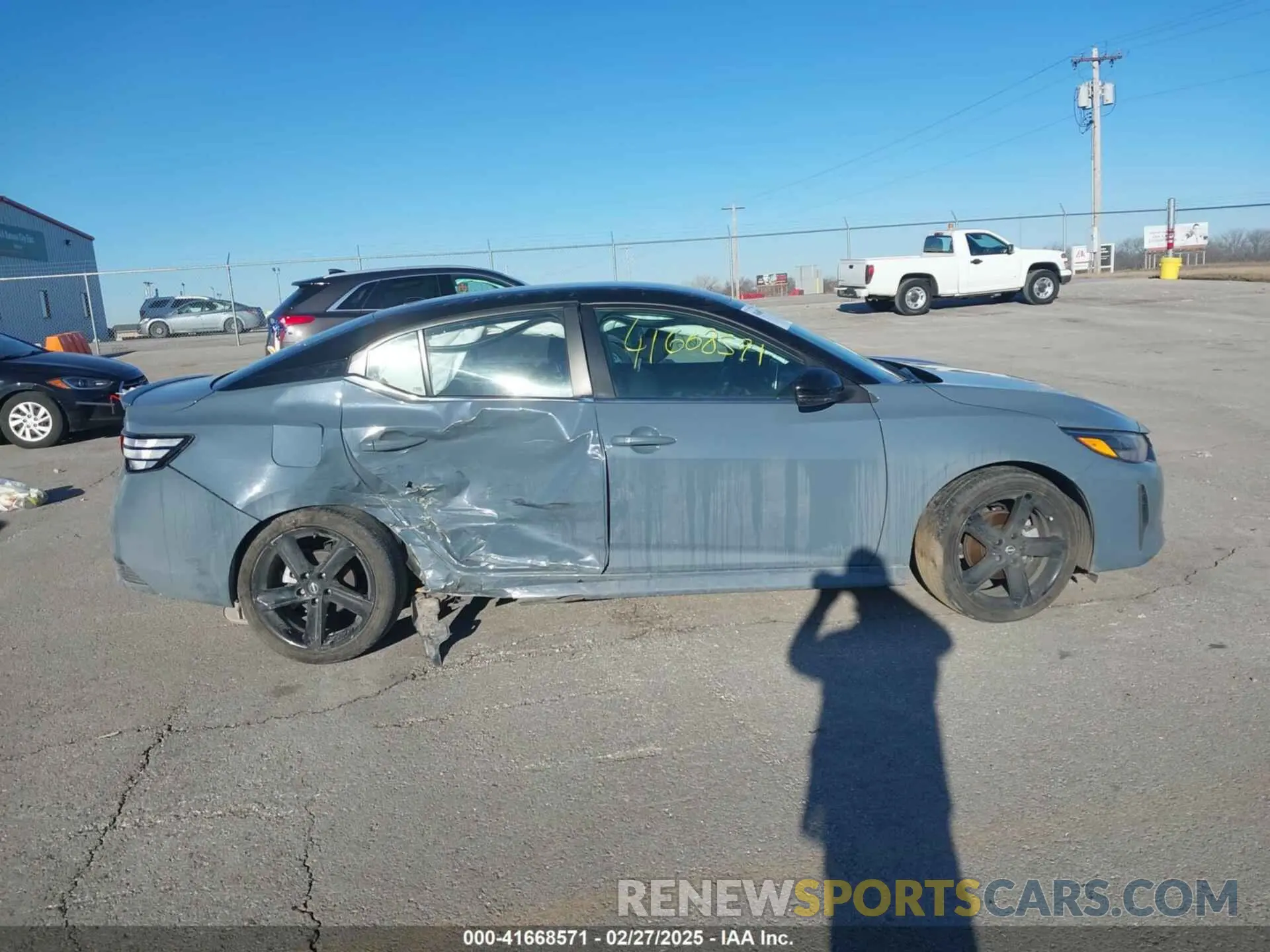 14 Фотография поврежденного автомобиля 3N1AB8DV5RY259480 NISSAN SENTRA 2024