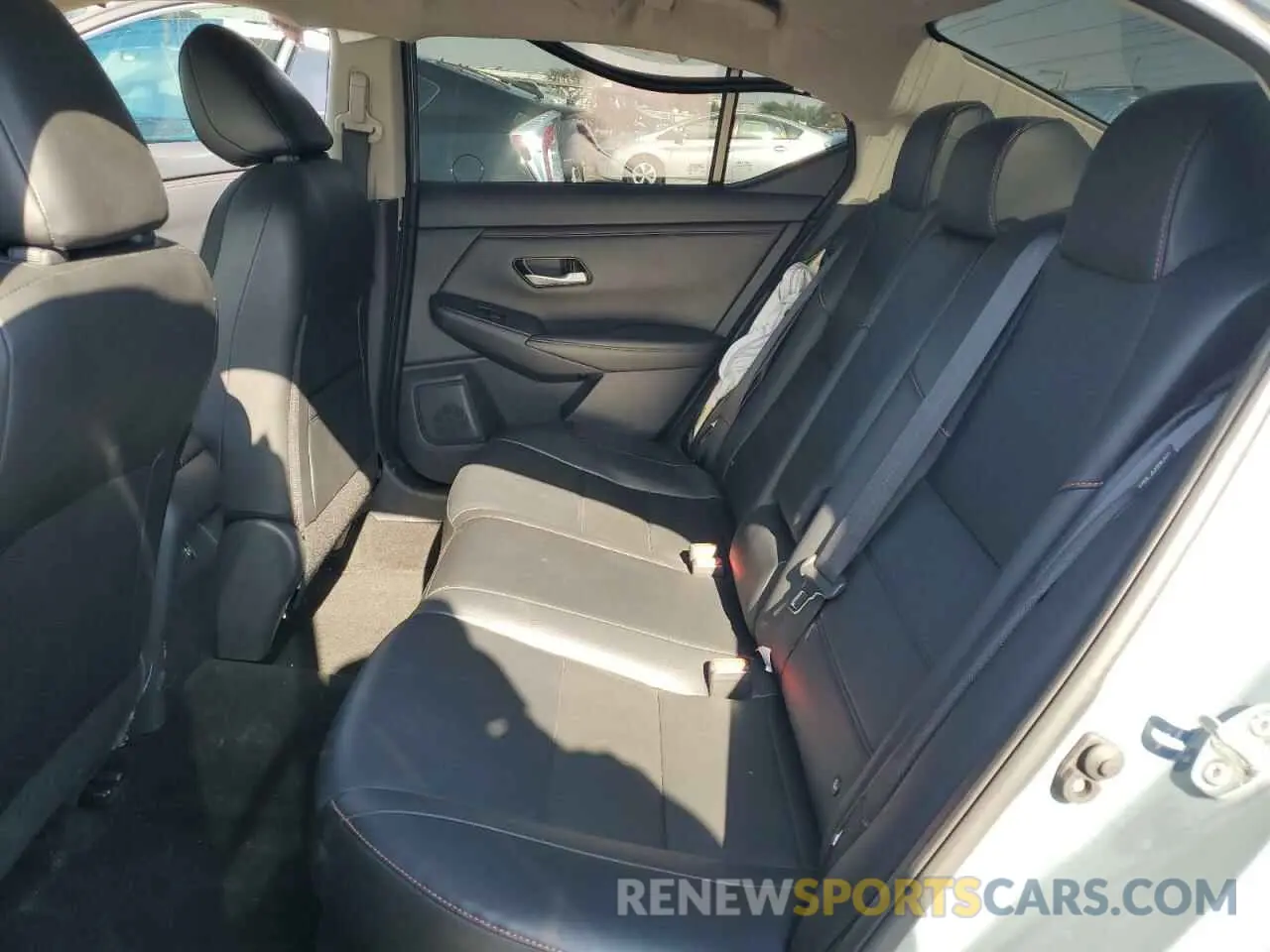 10 Фотография поврежденного автомобиля 3N1AB8DV6RY232661 NISSAN SENTRA 2024