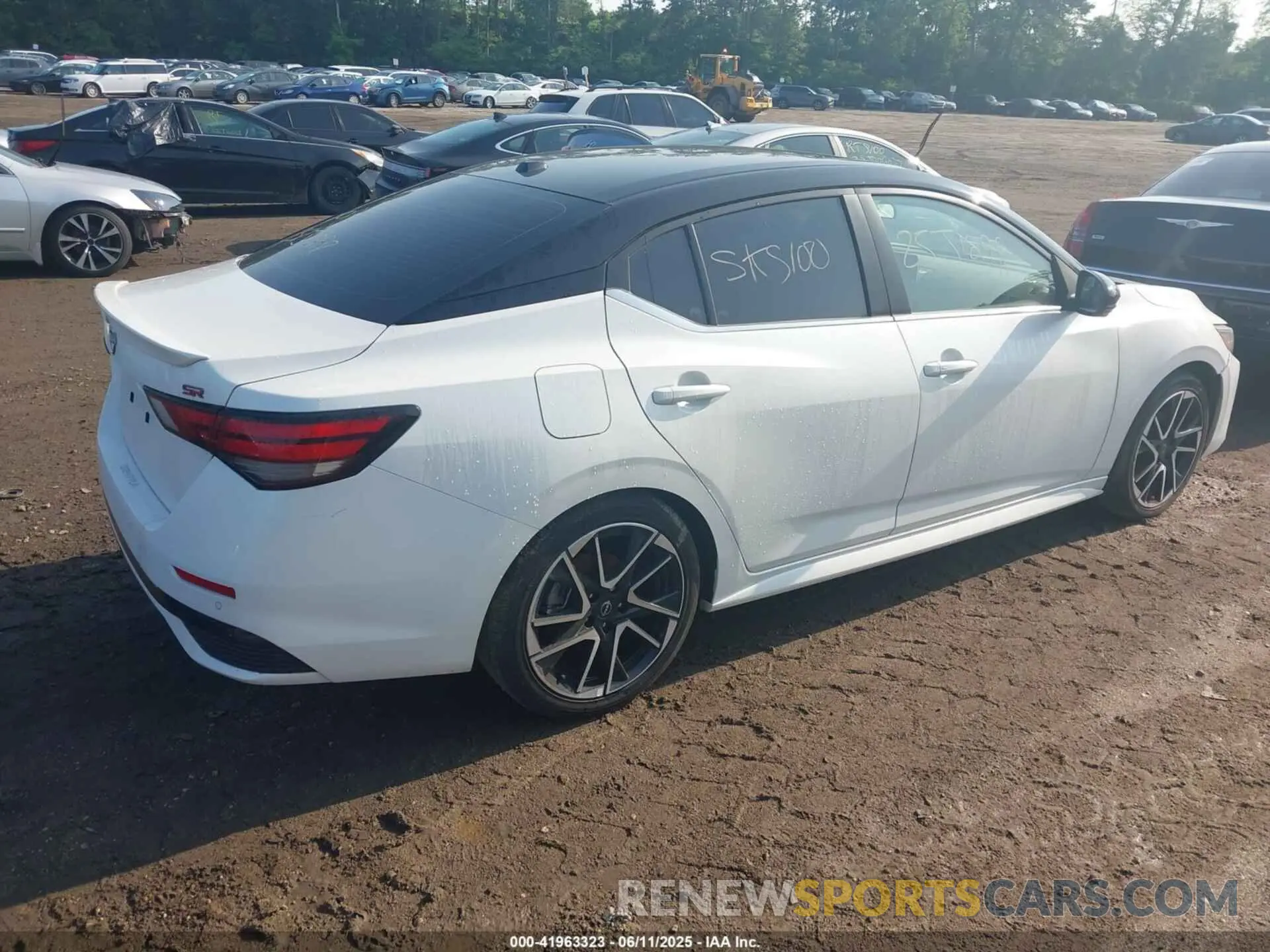 4 Photograph of a damaged car 3N1AB8DV9RY201601 NISSAN SENTRA 2024