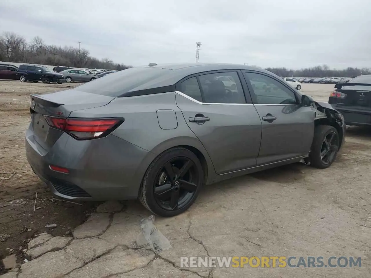 3 Фотография поврежденного автомобиля 3N1AB8DV9RY250992 NISSAN SENTRA 2024