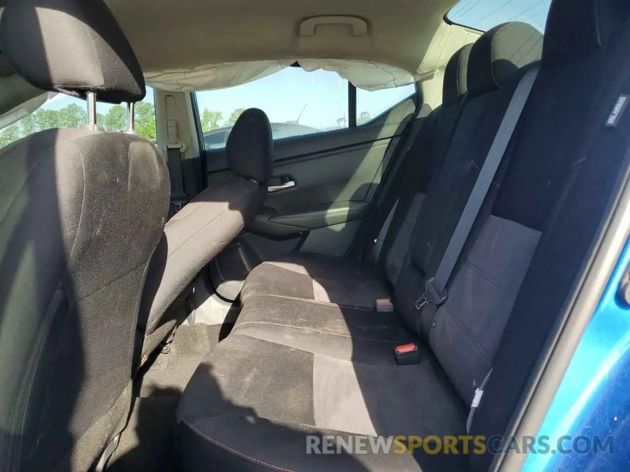10 Фотография поврежденного автомобиля 3N1AB8DVXRY225096 NISSAN SENTRA 2024