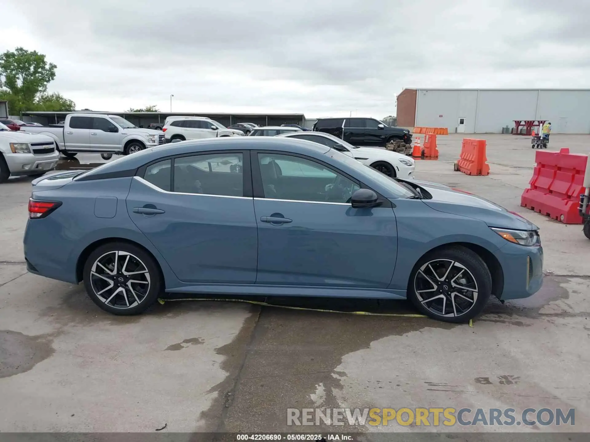 13 Photograph of a damaged car 3N1AB8DVXRY296542 NISSAN SENTRA 2024