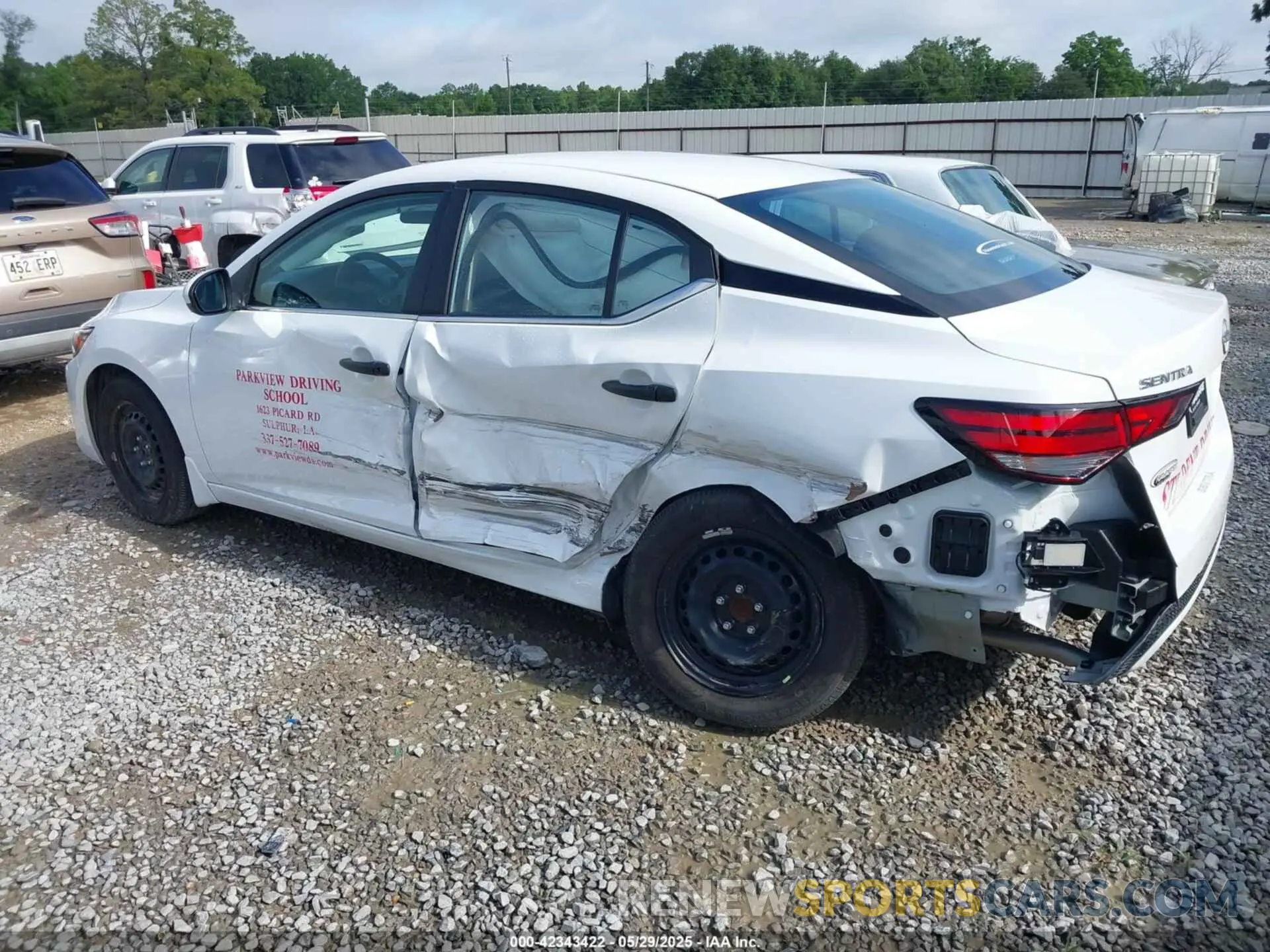 6 Photograph of a damaged car 3N1AB8BV1SY253796 NISSAN SENTRA 2025