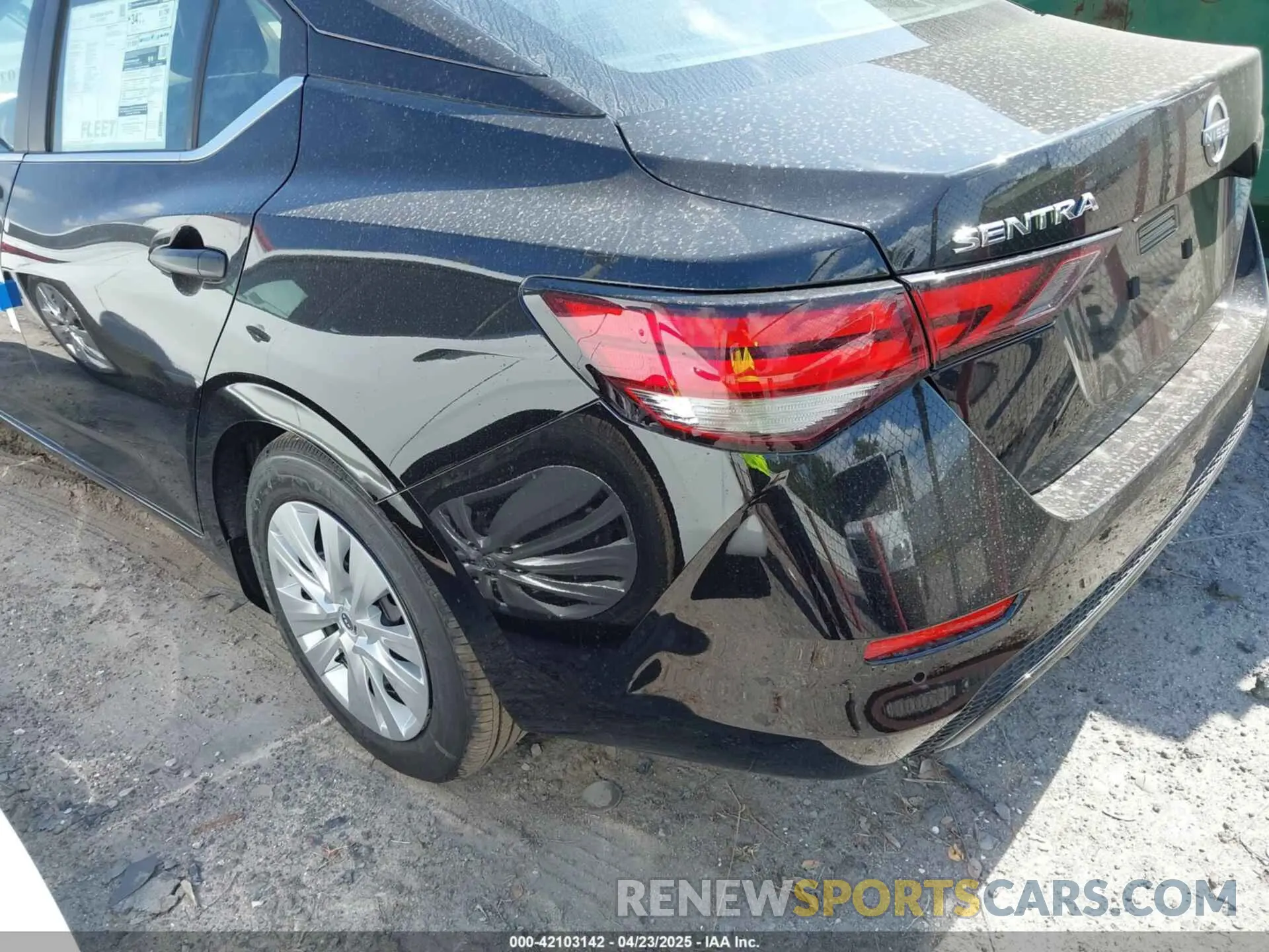 3 Фотография поврежденного автомобиля 3N1AB8BV2SY320437 NISSAN SENTRA 2025