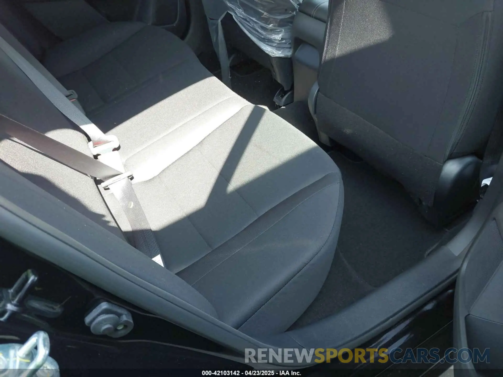 8 Фотография поврежденного автомобиля 3N1AB8BV2SY320437 NISSAN SENTRA 2025