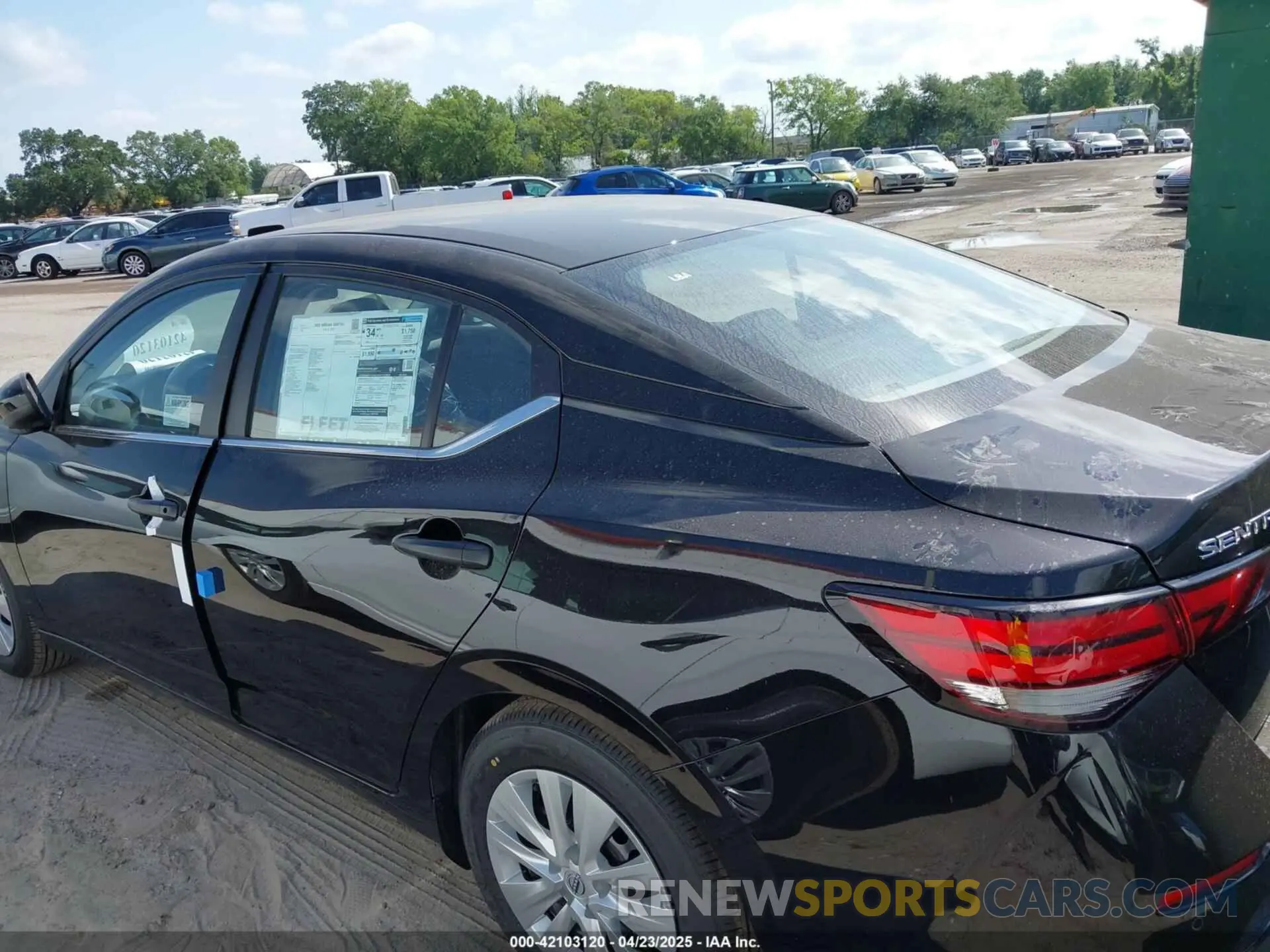 14 Фотография поврежденного автомобиля 3N1AB8BV3SY317384 NISSAN SENTRA 2025