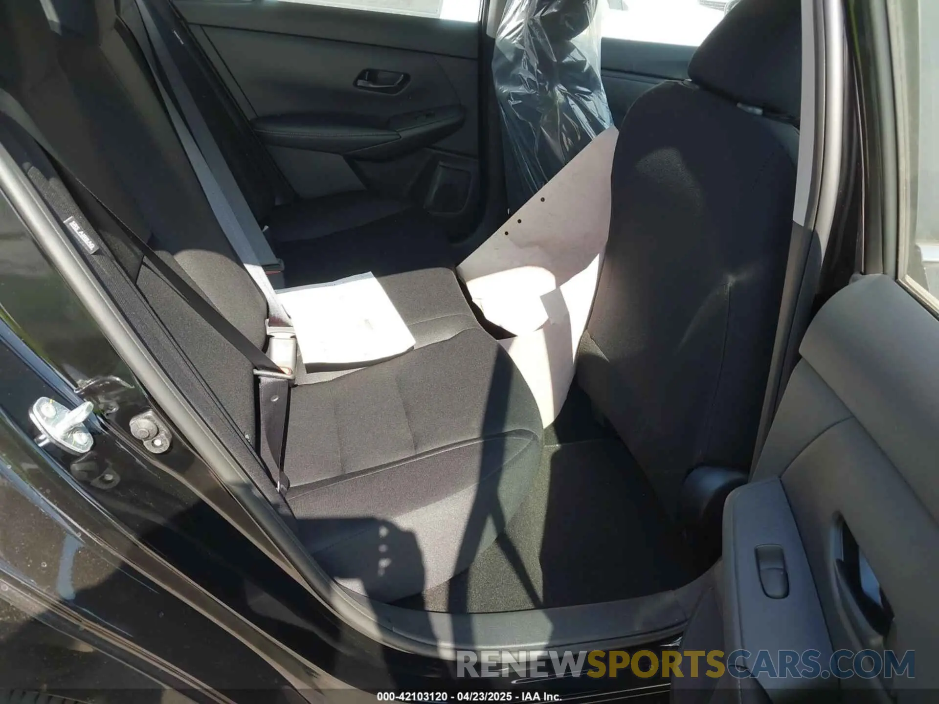 8 Фотография поврежденного автомобиля 3N1AB8BV3SY317384 NISSAN SENTRA 2025