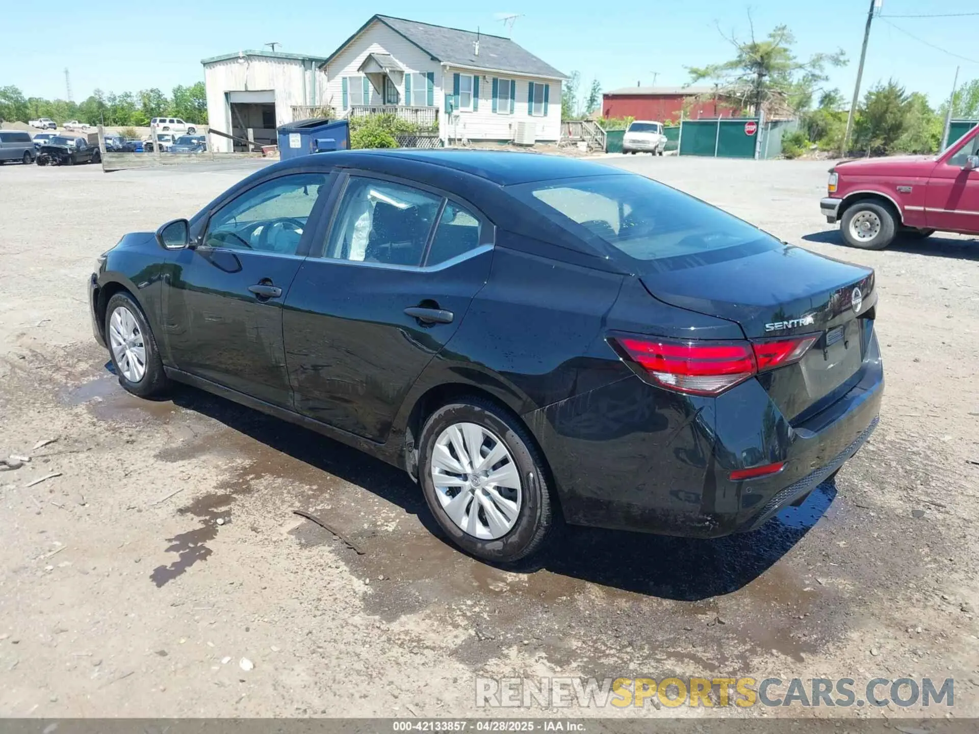 3 Фотография поврежденного автомобиля 3N1AB8BV6SY207817 NISSAN SENTRA 2025