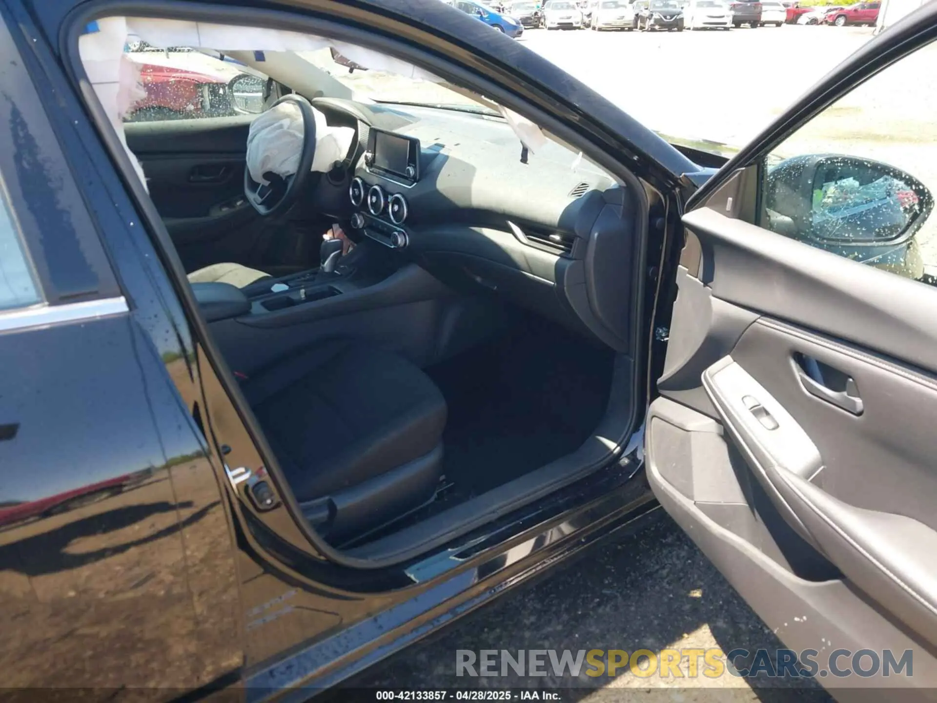 5 Фотография поврежденного автомобиля 3N1AB8BV6SY207817 NISSAN SENTRA 2025