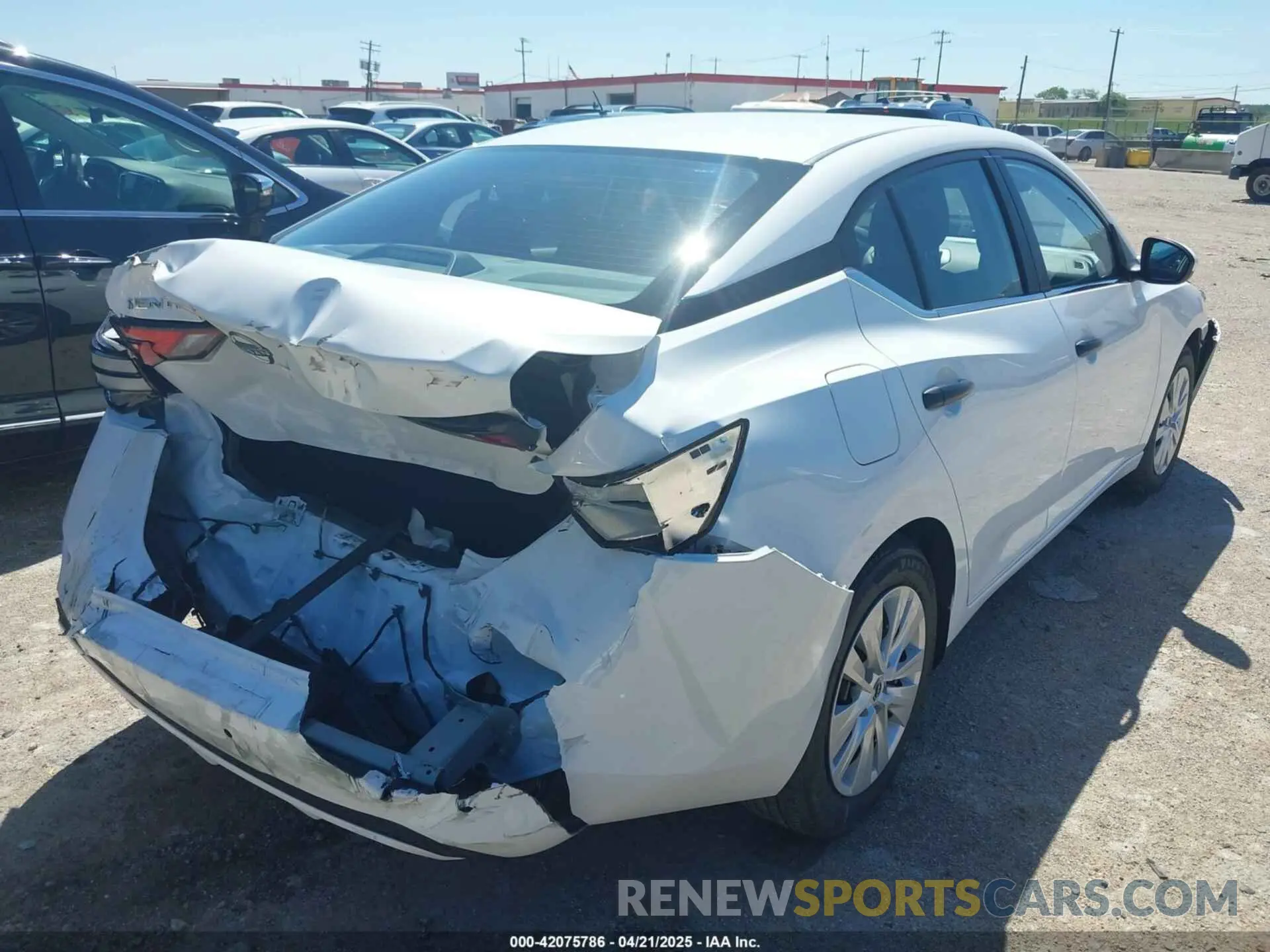 4 Фотография поврежденного автомобиля 3N1AB8BV6SY302071 NISSAN SENTRA 2025