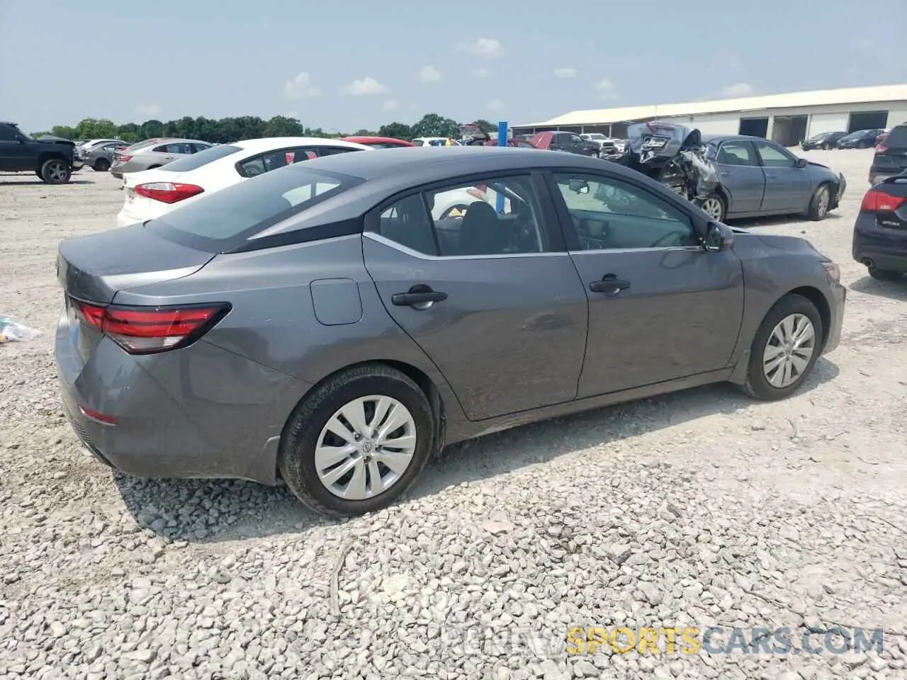 3 Фотография поврежденного автомобиля 3N1AB8BV8SY232217 NISSAN SENTRA 2025