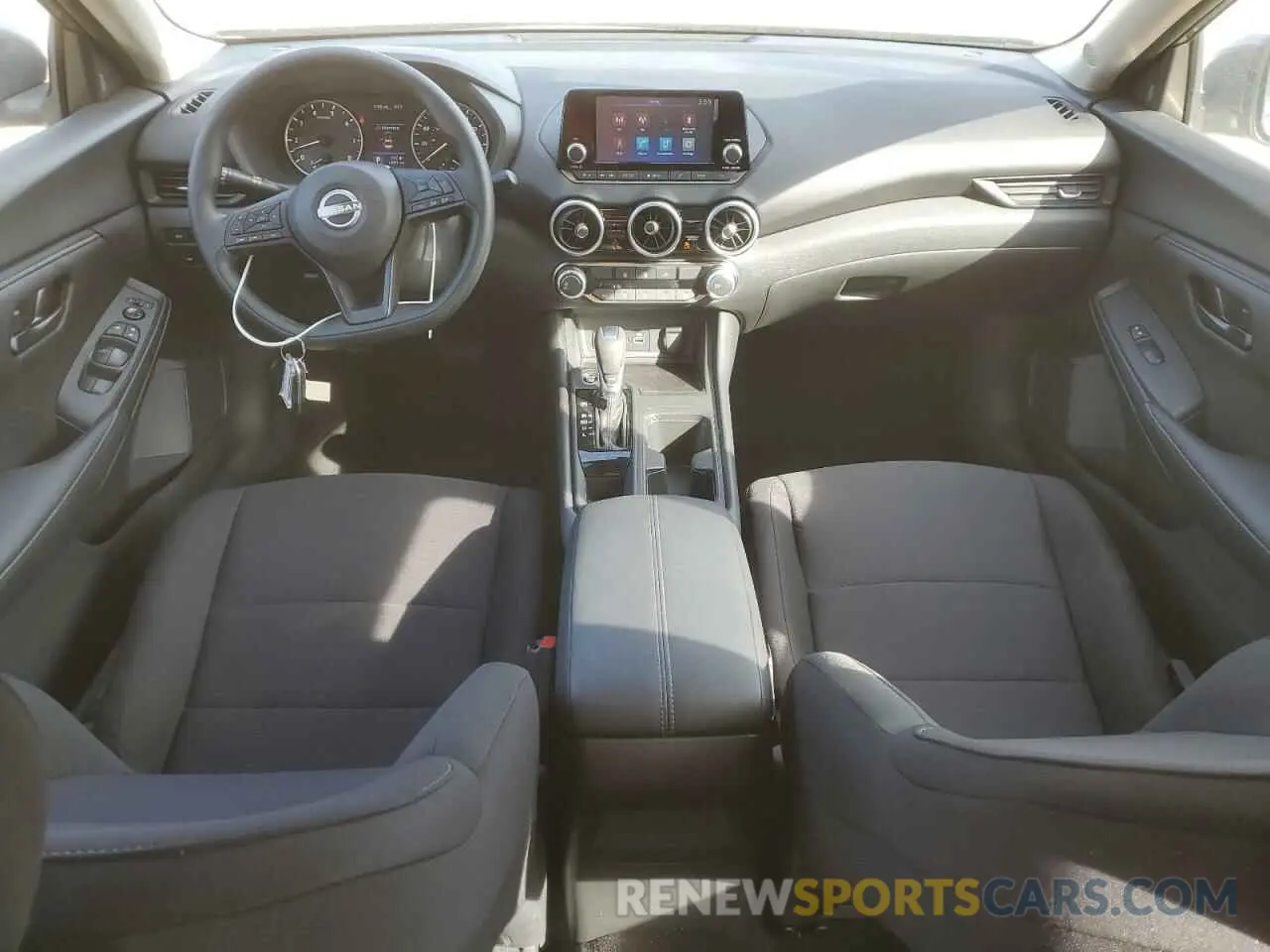 8 Фотография поврежденного автомобиля 3N1AB8BV8SY285564 NISSAN SENTRA 2025