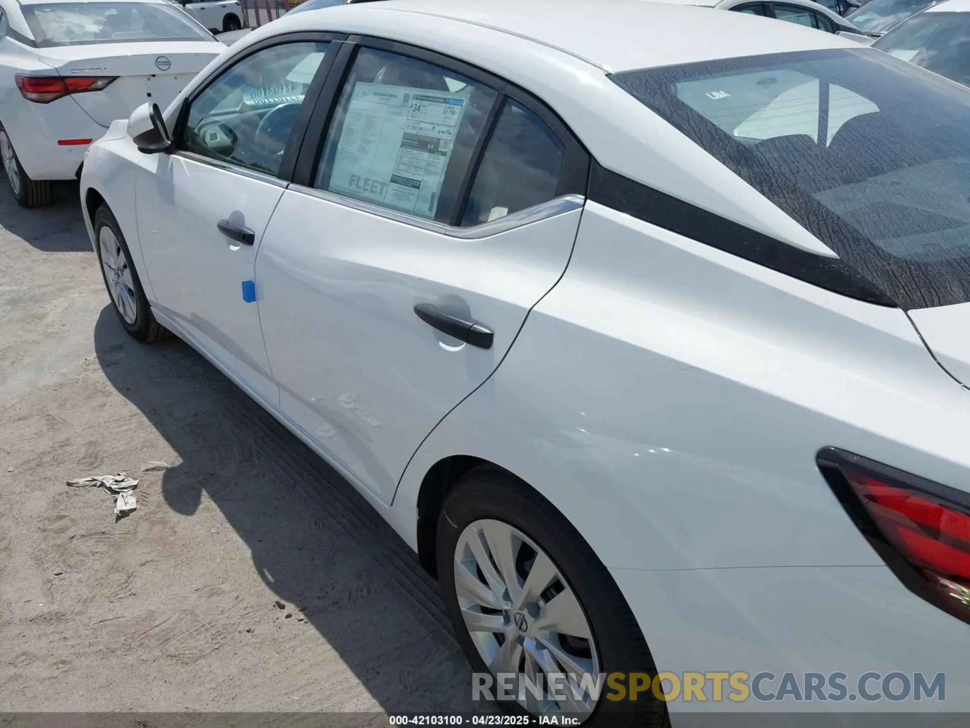 14 Фотография поврежденного автомобиля 3N1AB8BV8SY319938 NISSAN SENTRA 2025