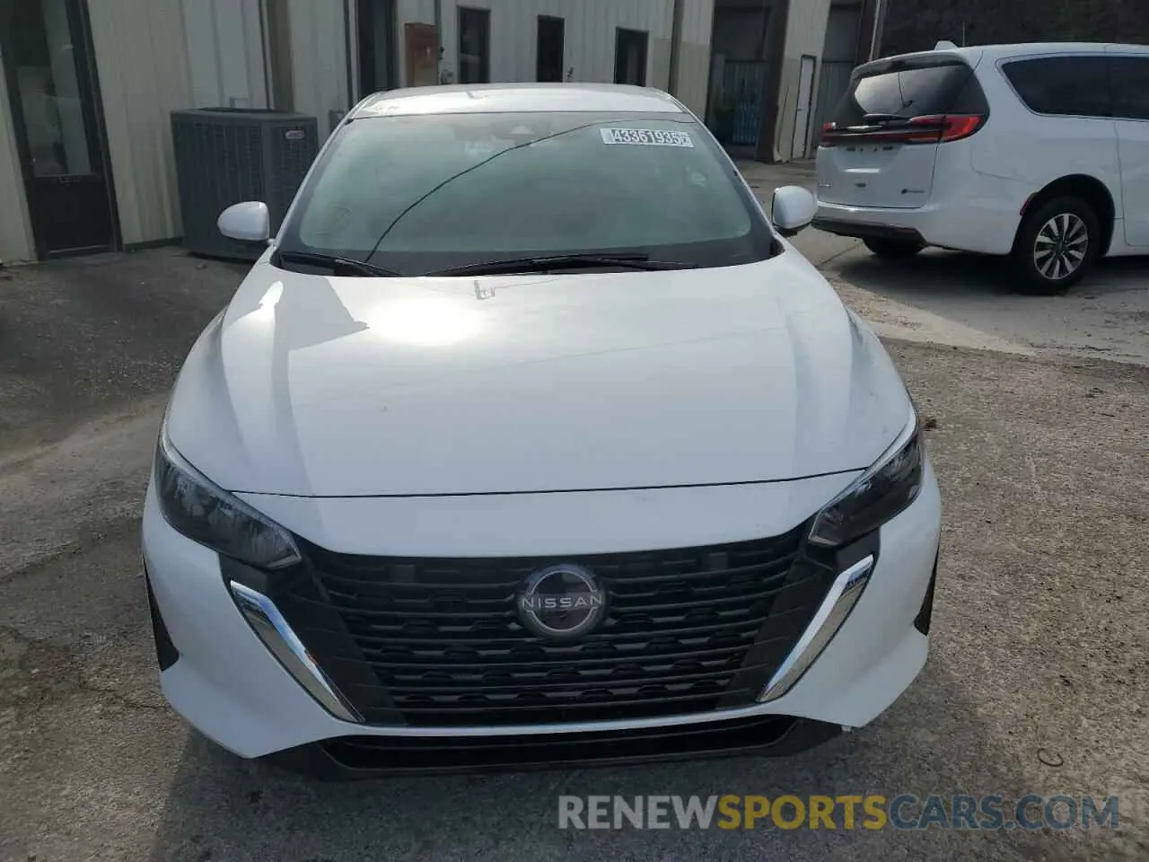 5 Photograph of a damaged car 3N1AB8BV9SY211571 NISSAN SENTRA 2025