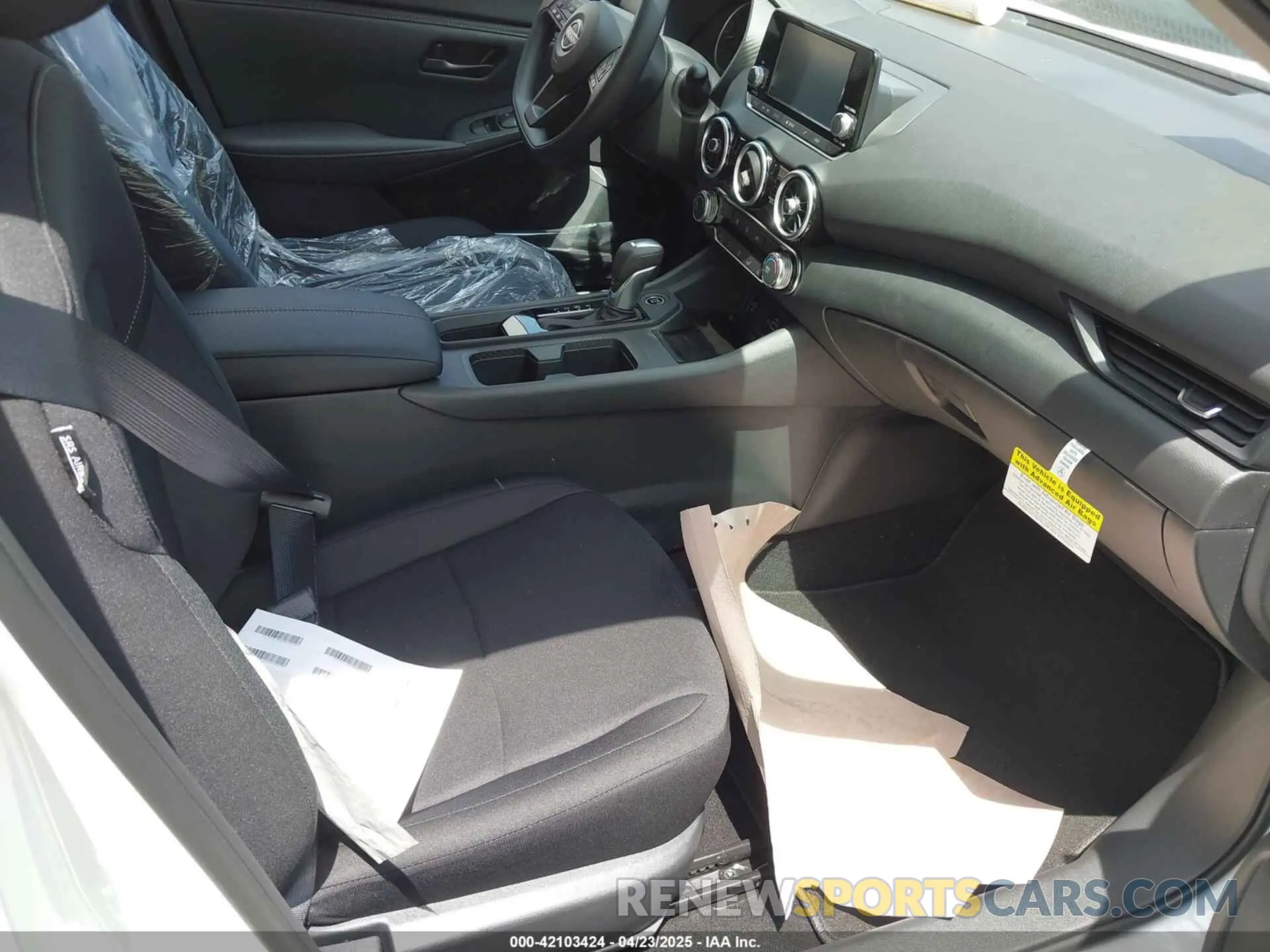 5 Фотография поврежденного автомобиля 3N1AB8BVXSY320279 NISSAN SENTRA 2025