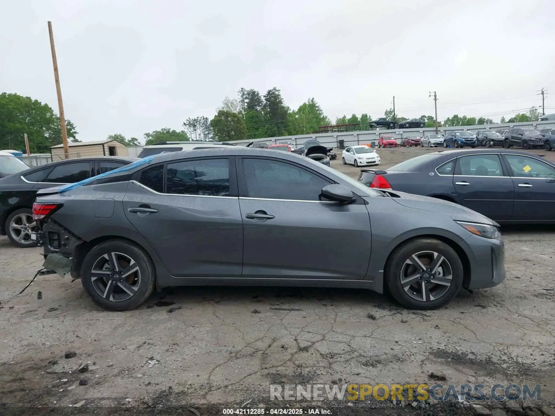 13 Фотография поврежденного автомобиля 3N1AB8CV0SY262701 NISSAN SENTRA 2025