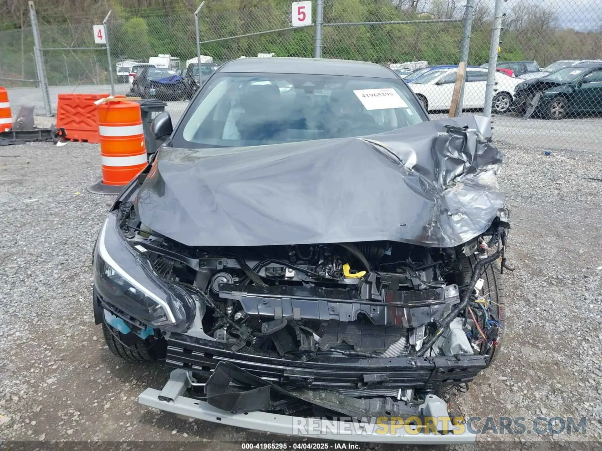 12 Фотография поврежденного автомобиля 3N1AB8CV0SY294189 NISSAN SENTRA 2025