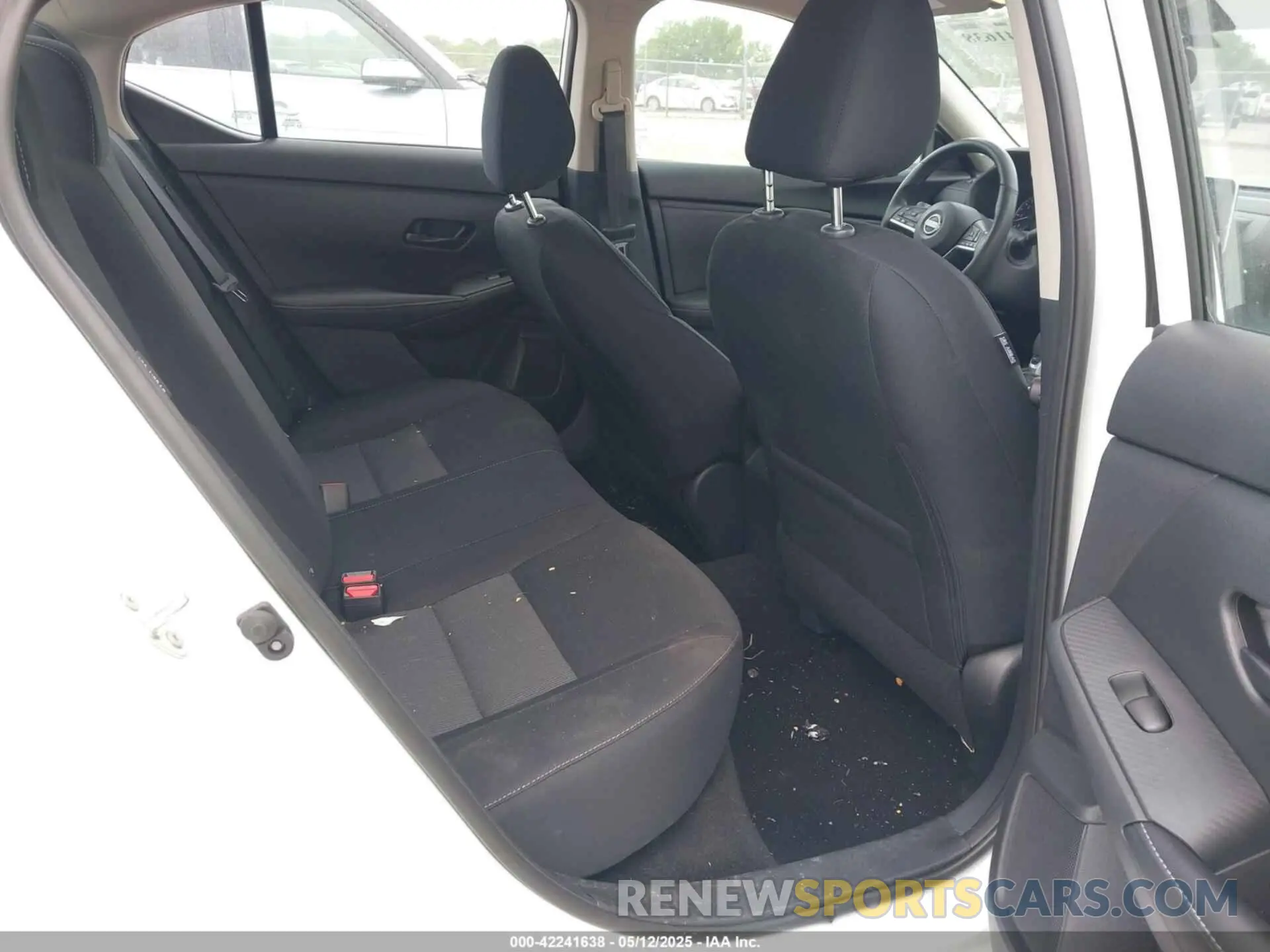 8 Фотография поврежденного автомобиля 3N1AB8CV2SY225357 NISSAN SENTRA 2025