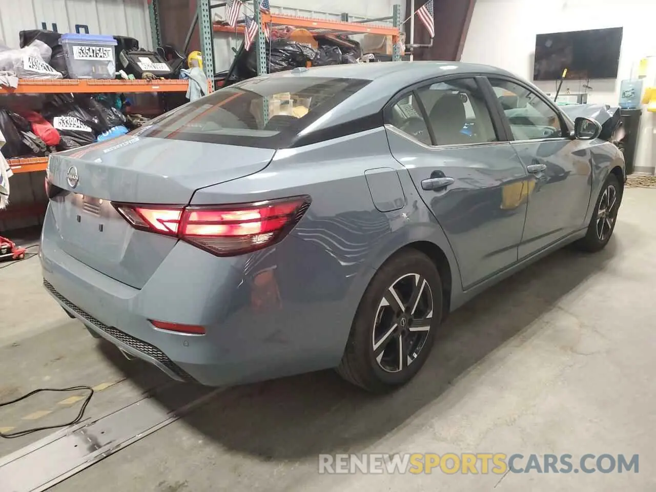 3 Фотография поврежденного автомобиля 3N1AB8CV2SY225892 NISSAN SENTRA 2025
