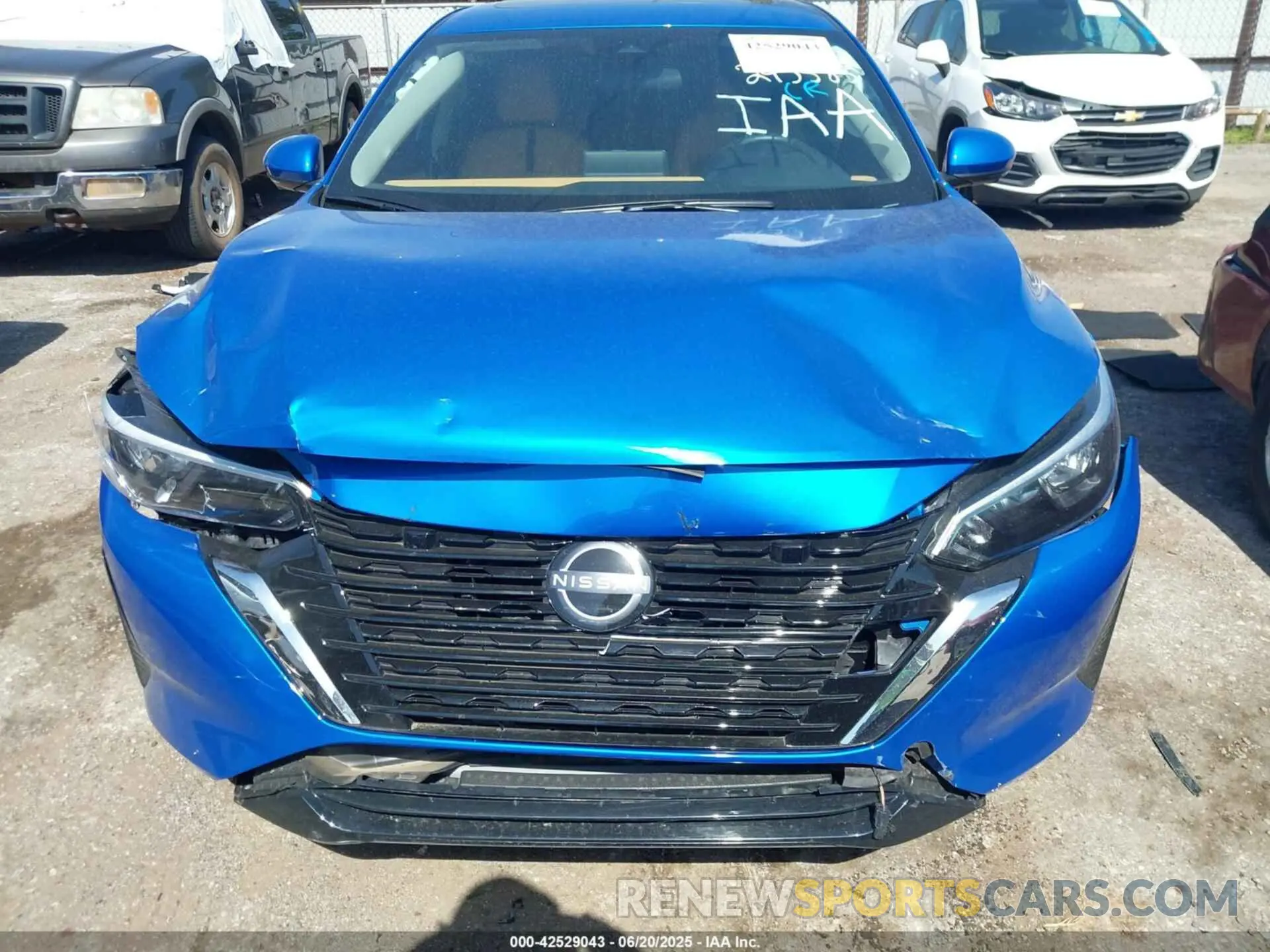 12 Фотография поврежденного автомобиля 3N1AB8CV2SY243583 NISSAN SENTRA 2025