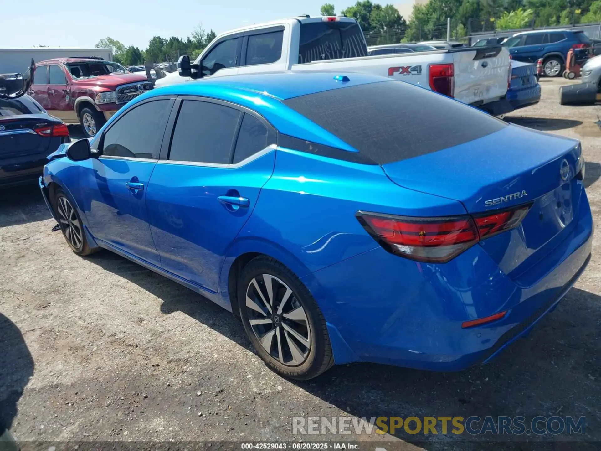 14 Фотография поврежденного автомобиля 3N1AB8CV2SY243583 NISSAN SENTRA 2025
