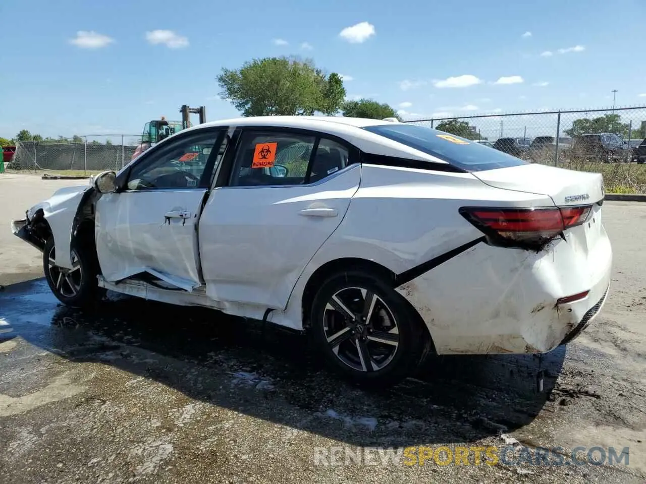 2 Фотография поврежденного автомобиля 3N1AB8CV2SY273618 NISSAN SENTRA 2025