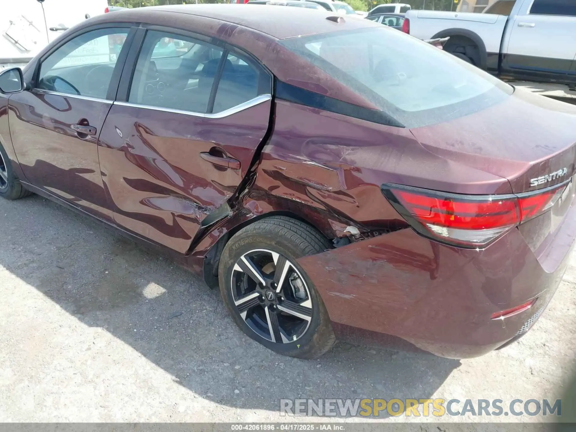 6 Фотография поврежденного автомобиля 3N1AB8CV2SY295165 NISSAN SENTRA 2025