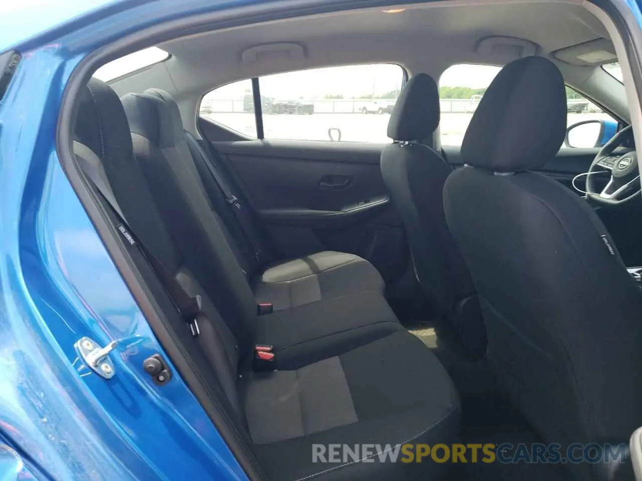 10 Фотография поврежденного автомобиля 3N1AB8CV4SY240538 NISSAN SENTRA 2025