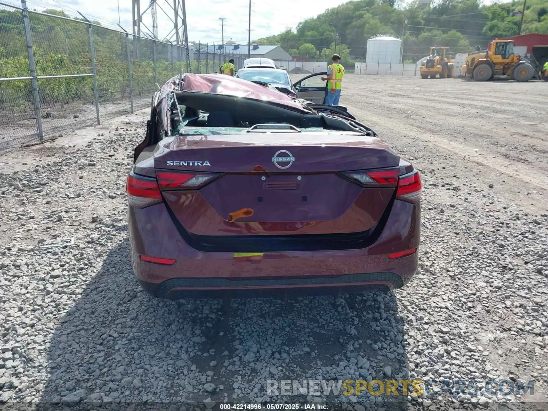16 Фотография поврежденного автомобиля 3N1AB8CV4SY243505 NISSAN SENTRA 2025