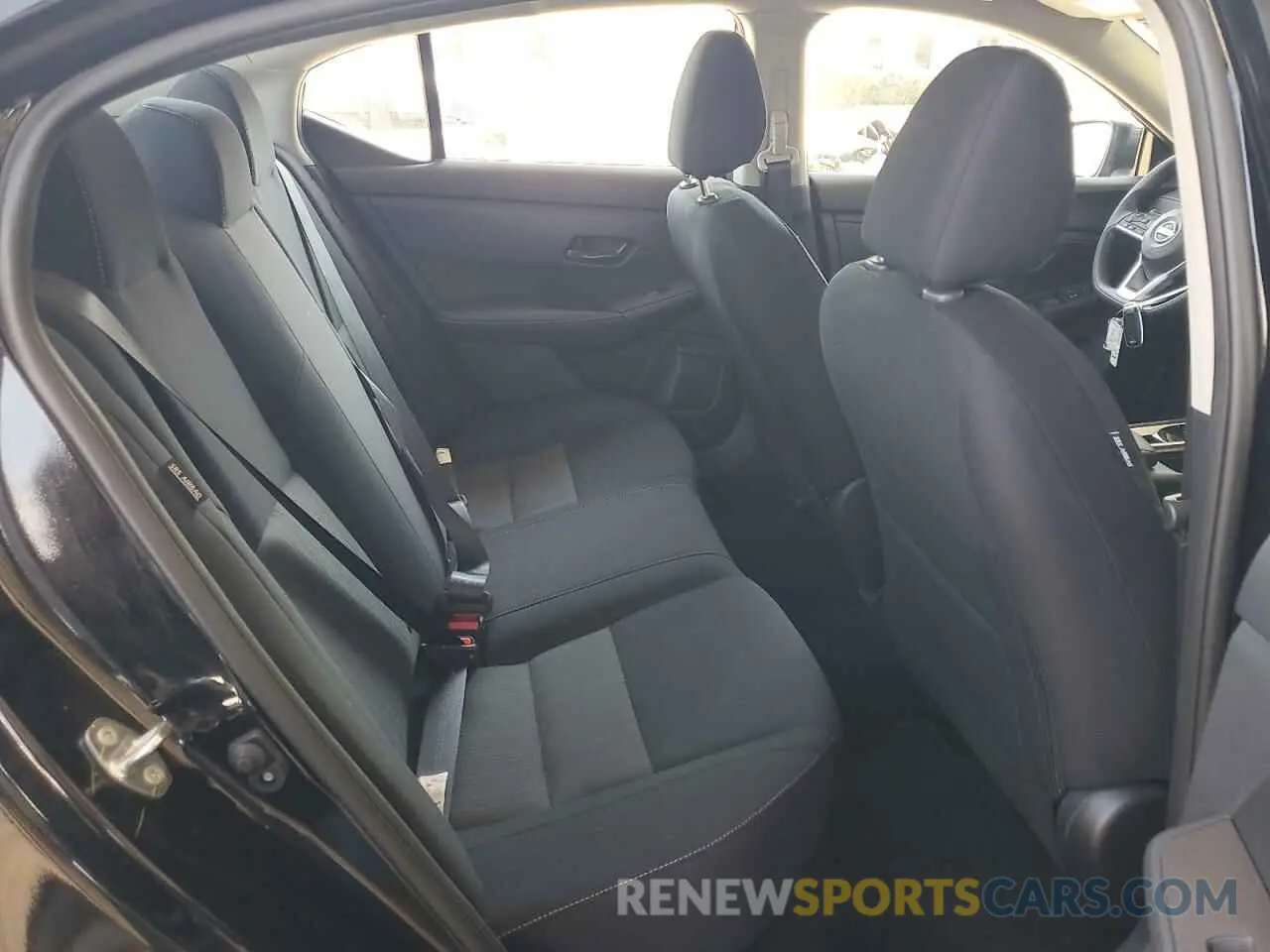 10 Фотография поврежденного автомобиля 3N1AB8CV4SY303539 NISSAN SENTRA 2025
