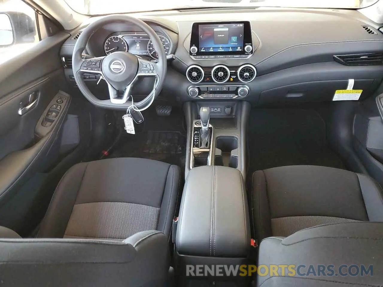 8 Фотография поврежденного автомобиля 3N1AB8CV4SY303539 NISSAN SENTRA 2025