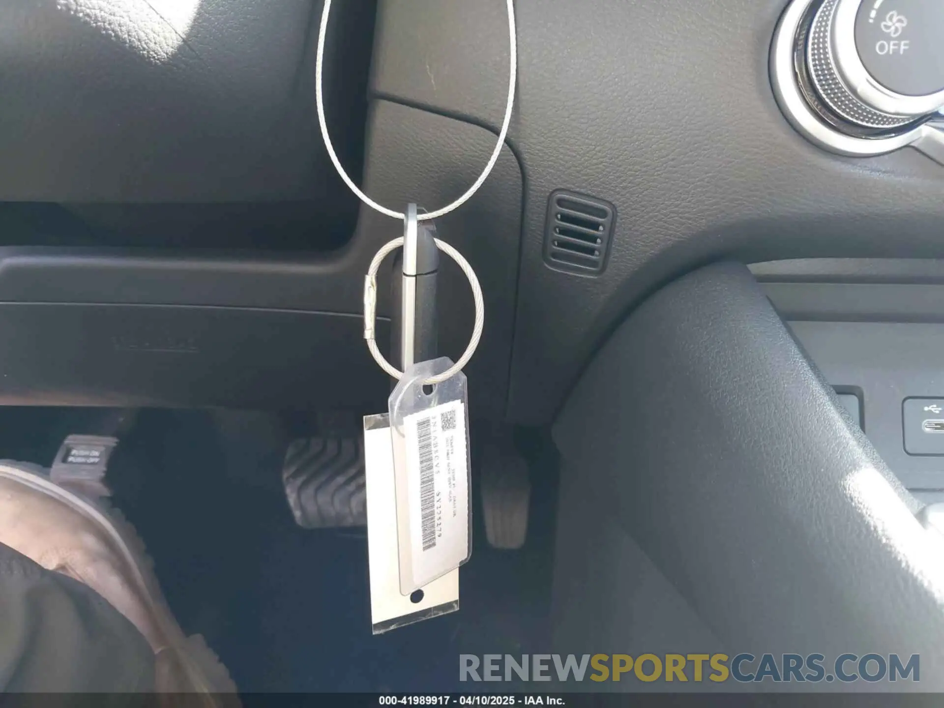 11 Photograph of a damaged car 3N1AB8CV5SY275279 NISSAN SENTRA 2025