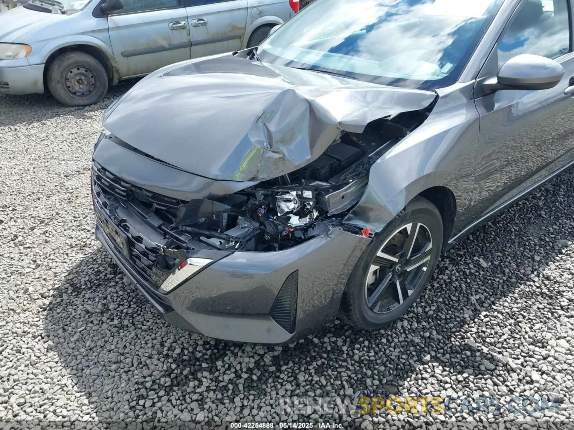 6 Фотография поврежденного автомобиля 3N1AB8CV6SY282659 NISSAN SENTRA 2025