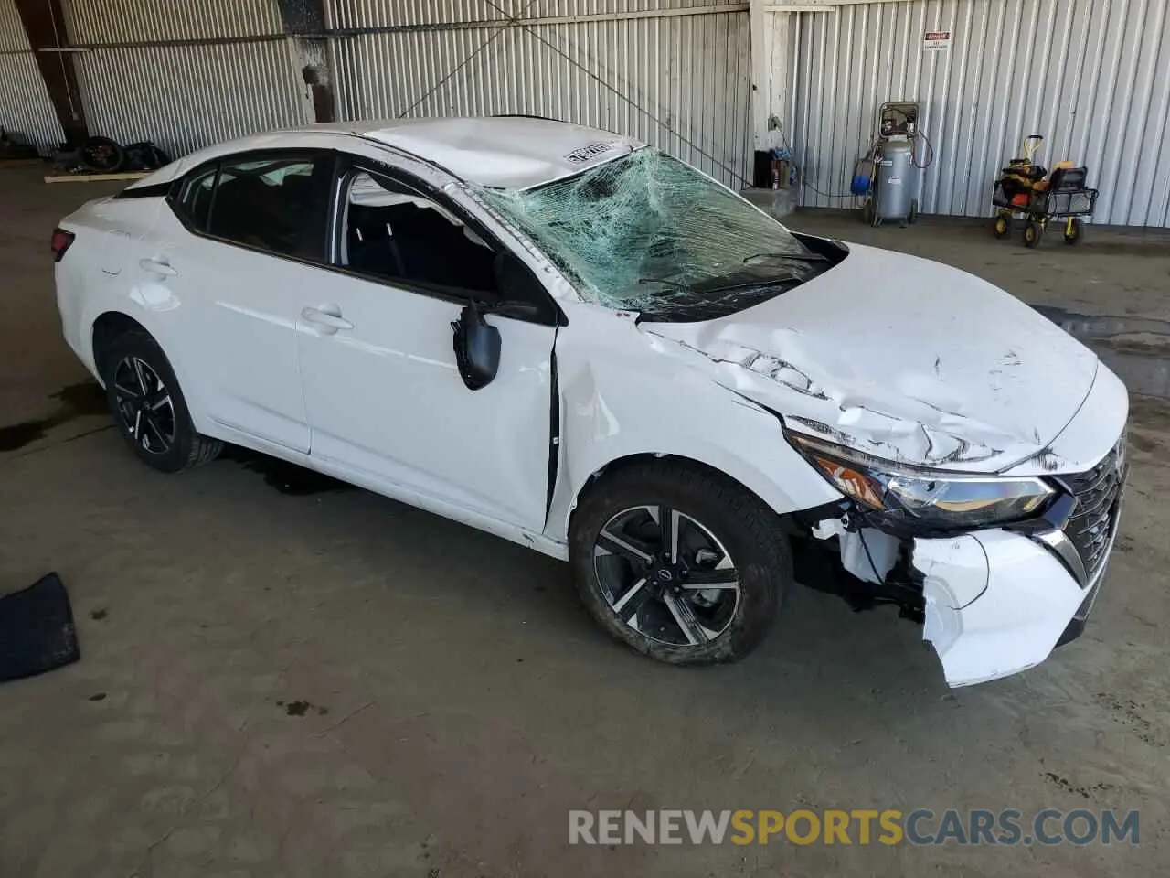 4 Фотография поврежденного автомобиля 3N1AB8CV6SY291653 NISSAN SENTRA 2025