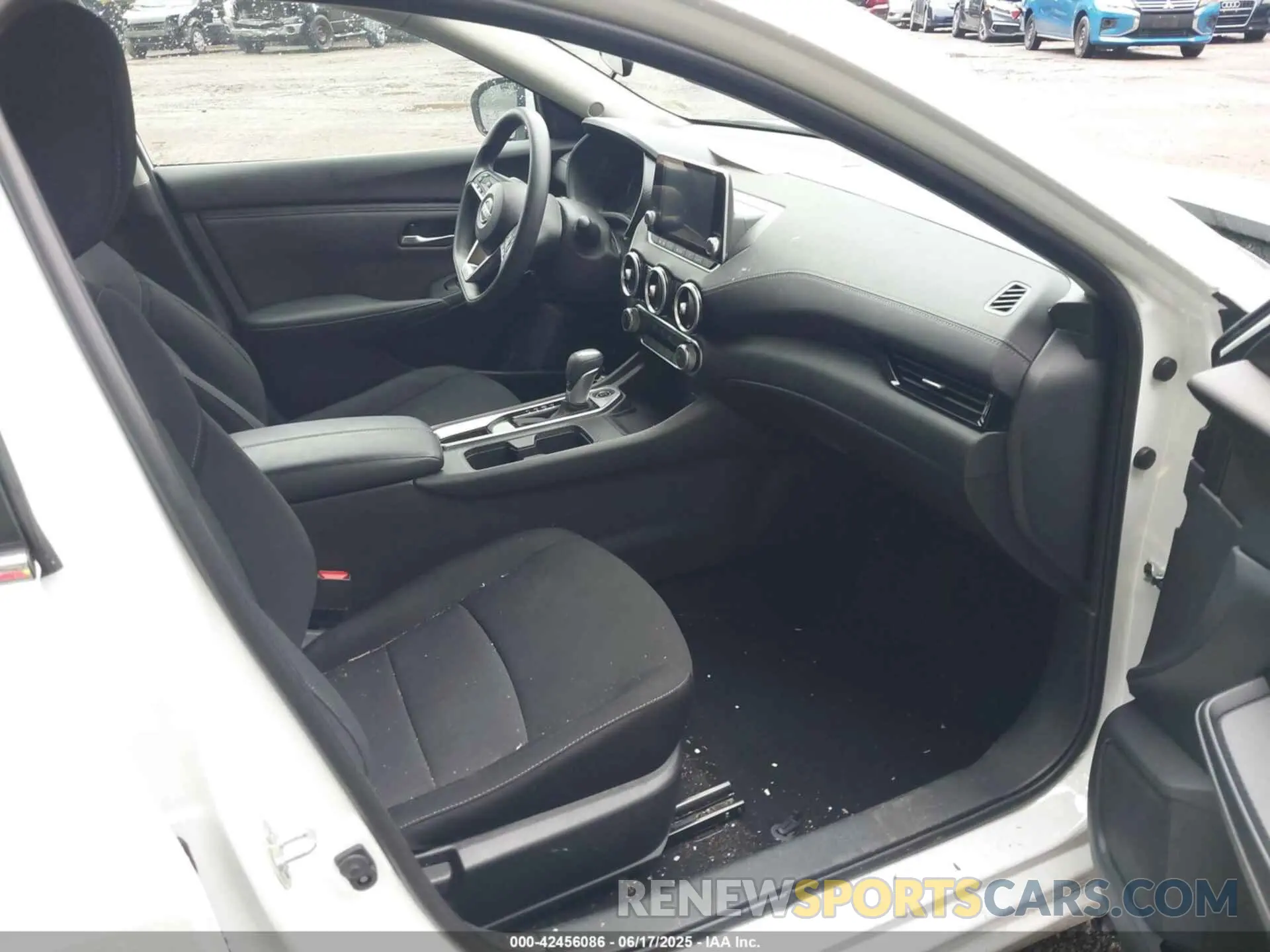 5 Photograph of a damaged car 3N1AB8CV7SY209607 NISSAN SENTRA 2025