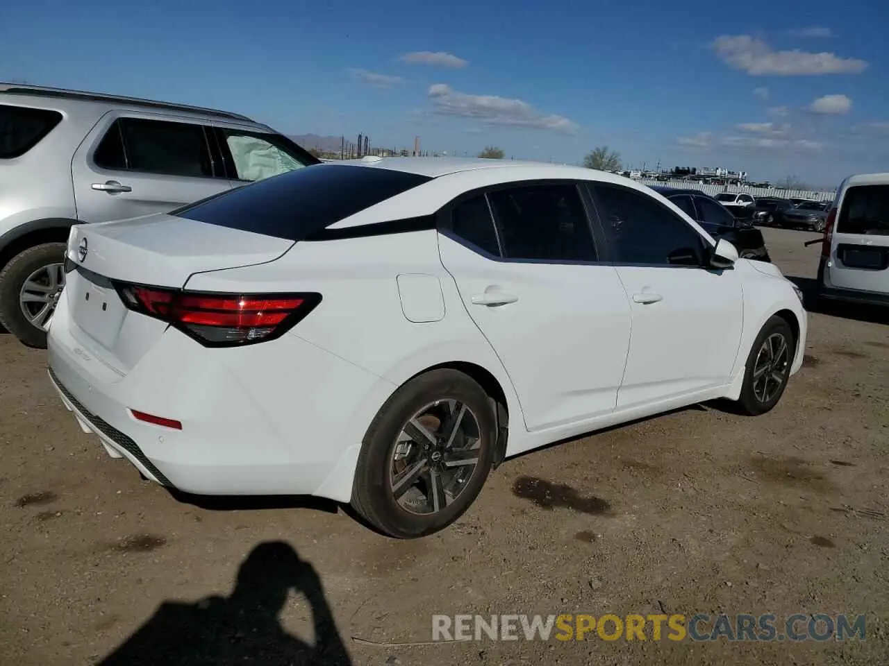 3 Фотография поврежденного автомобиля 3N1AB8CV7SY228769 NISSAN SENTRA 2025