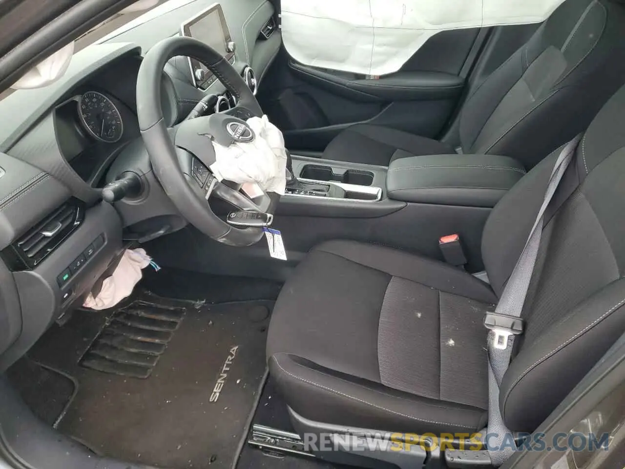 7 Фотография поврежденного автомобиля 3N1AB8CV7SY264705 NISSAN SENTRA 2025