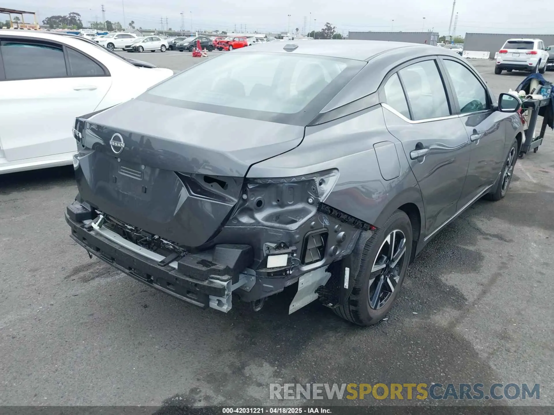 4 Фотография поврежденного автомобиля 3N1AB8CVXSY227647 NISSAN SENTRA 2025