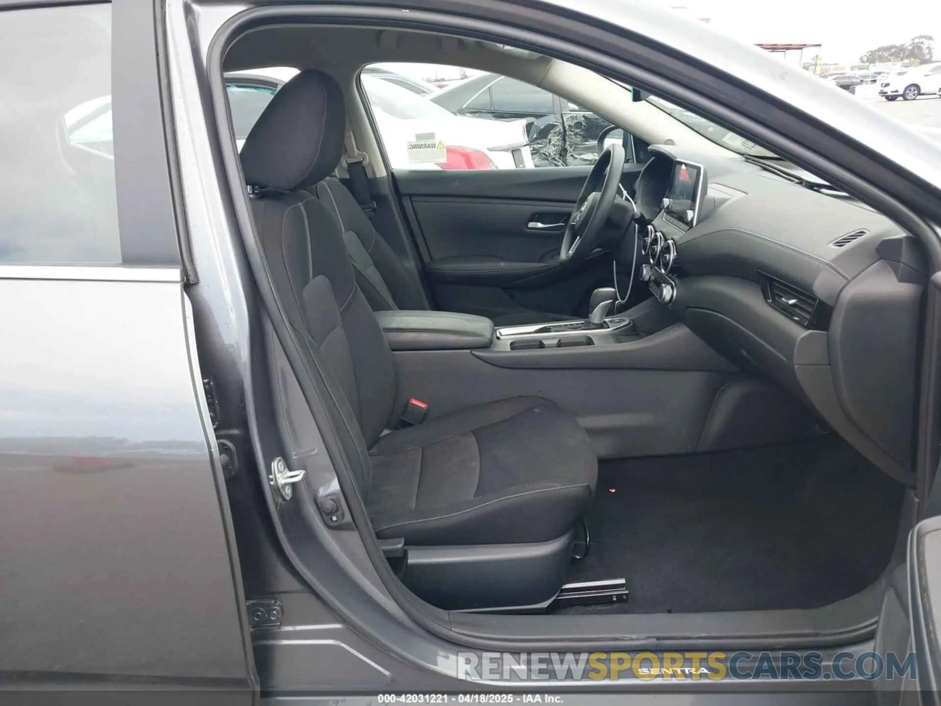 5 Фотография поврежденного автомобиля 3N1AB8CVXSY227647 NISSAN SENTRA 2025