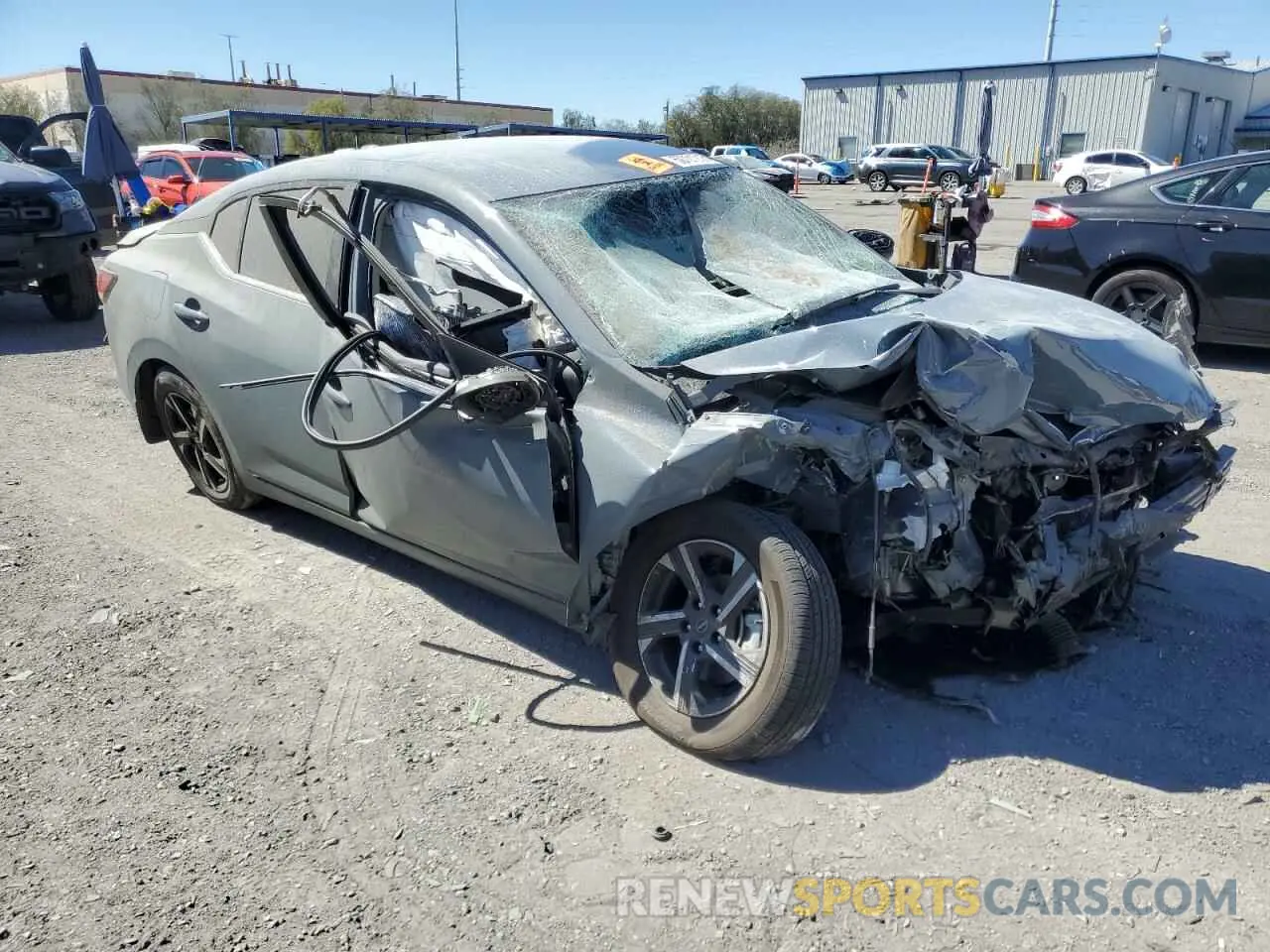 4 Фотография поврежденного автомобиля 3N1AB8CVXSY258140 NISSAN SENTRA 2025