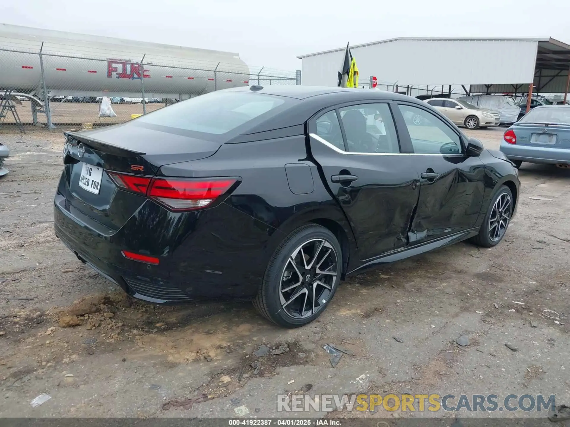 4 Фотография поврежденного автомобиля 3N1AB8DV2SY305840 NISSAN SENTRA 2025