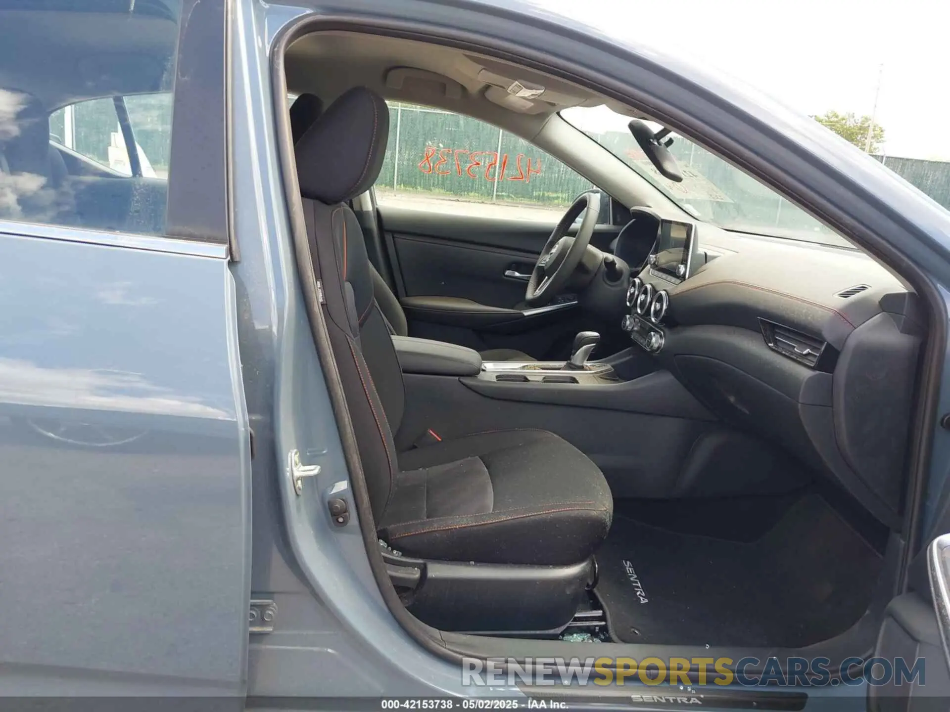 5 Photograph of a damaged car 3N1AB8DV7SY270972 NISSAN SENTRA 2025