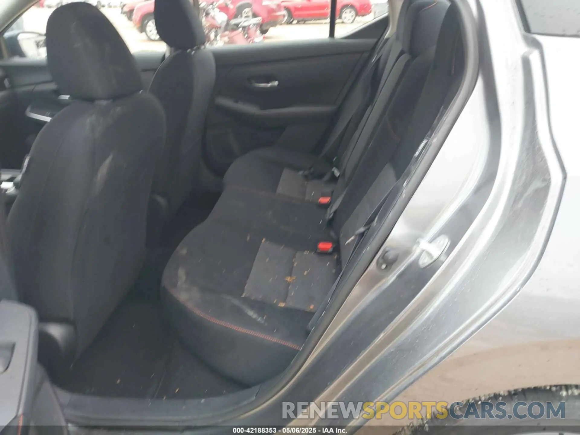 8 Фотография поврежденного автомобиля 3N1AB8DV9SY308279 NISSAN SENTRA 2025