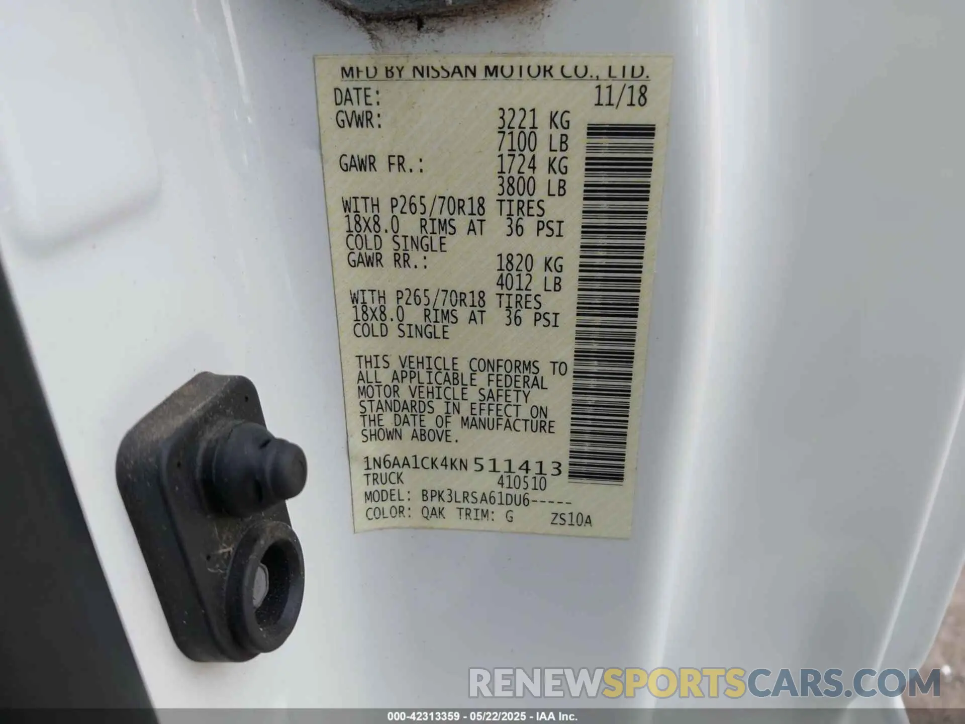 9 Photograph of a damaged car 1N6AA1CK4KN511413 NISSAN TITAN 2019