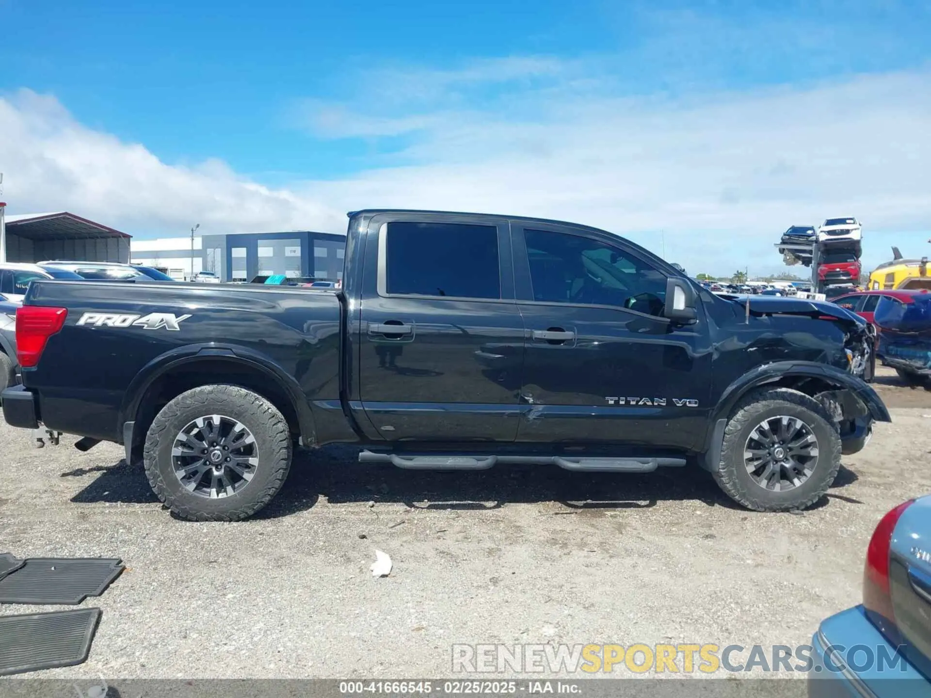 13 Фотография поврежденного автомобиля 1N6AA1E50KN533979 NISSAN TITAN 2019