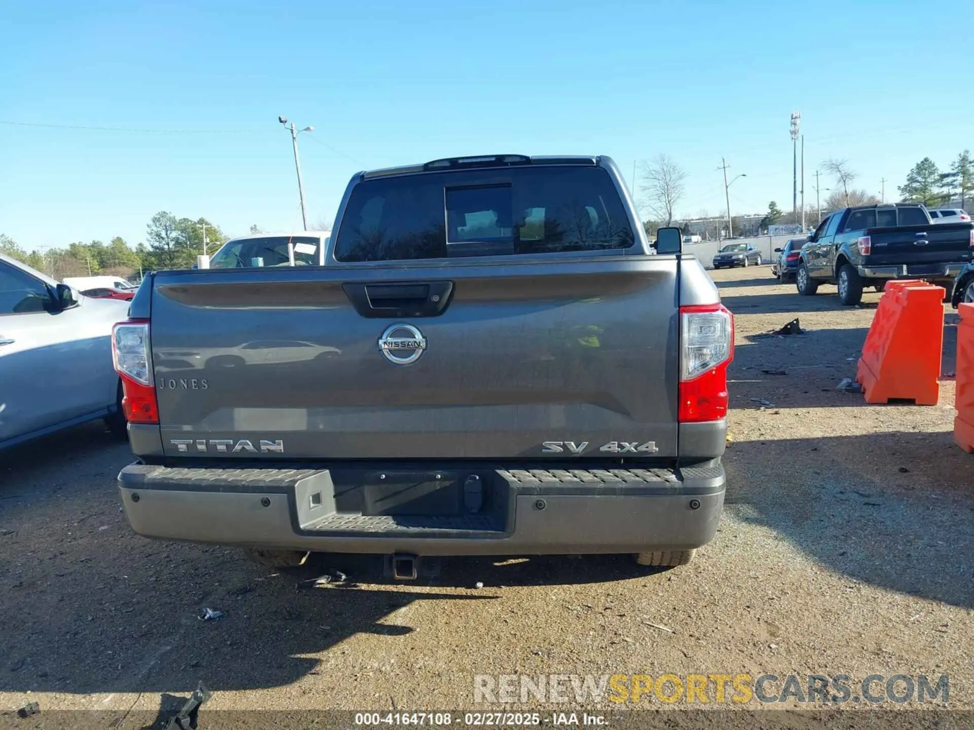 15 Photograph of a damaged car 1N6AA1E51KN518603 NISSAN TITAN 2019